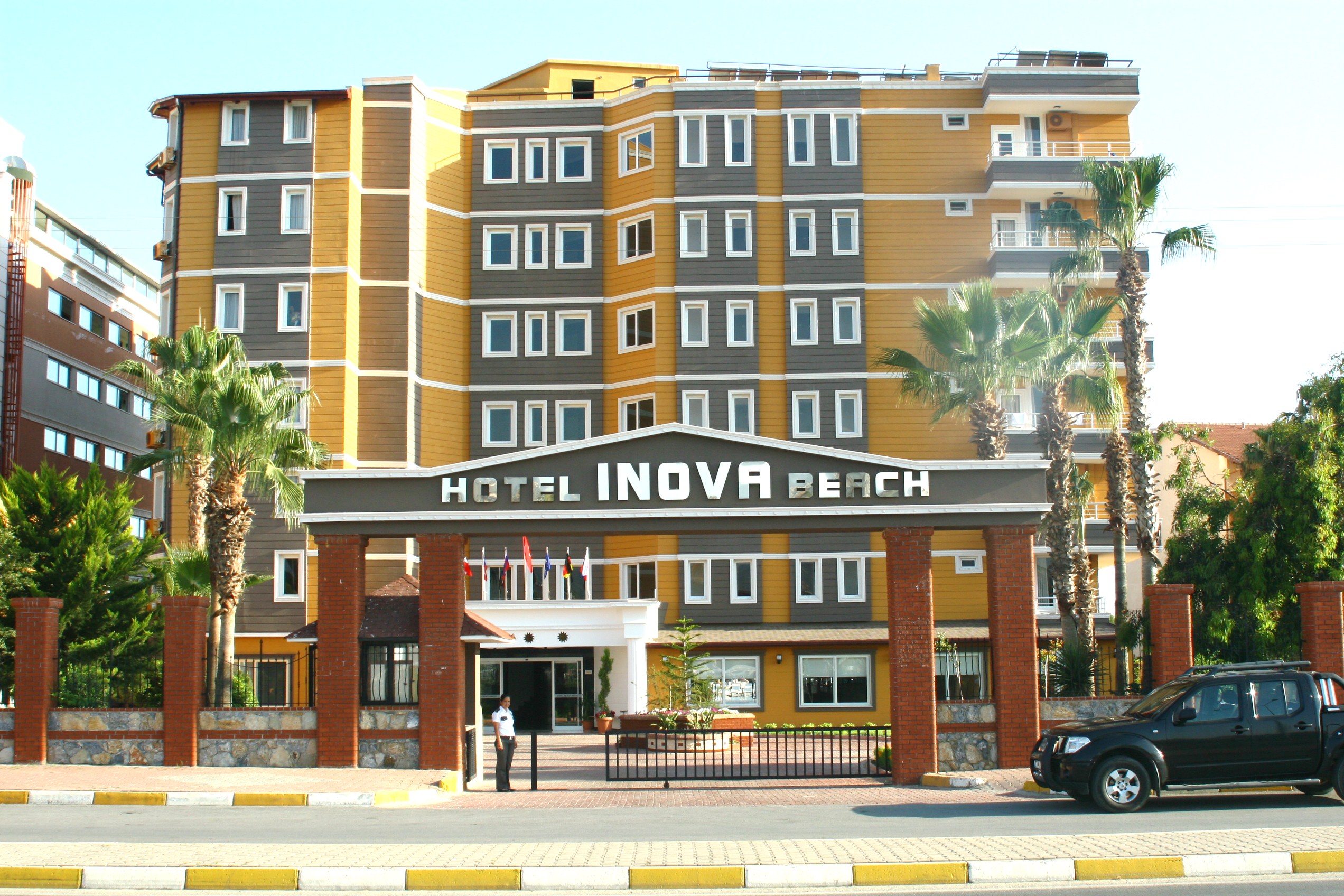 Clover Magic Park Beach Hotel