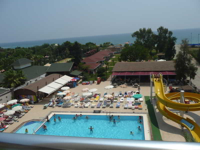 Clover Magic Park Beach Hotel