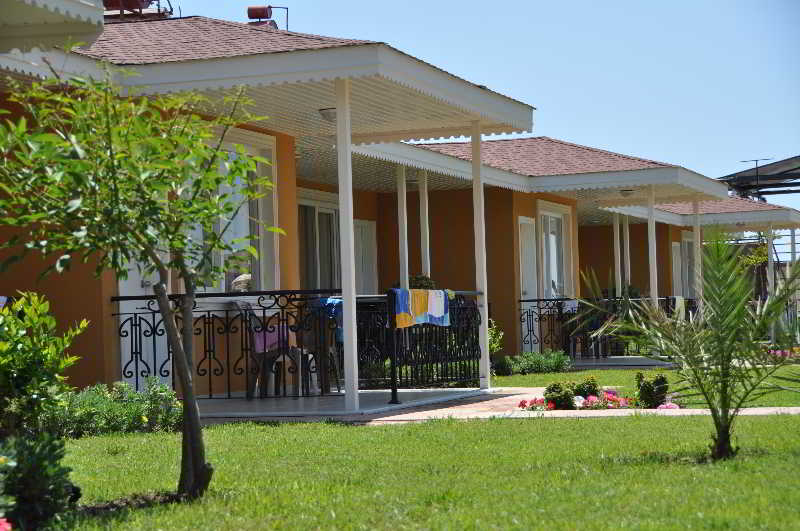 Clover Magic Park Beach Hotel