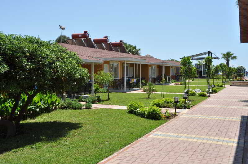 Clover Magic Park Beach Hotel