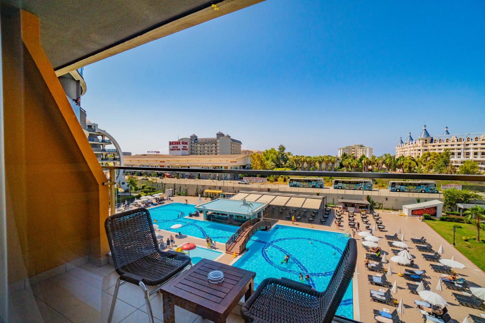 Senza The Inn Resort & SPA