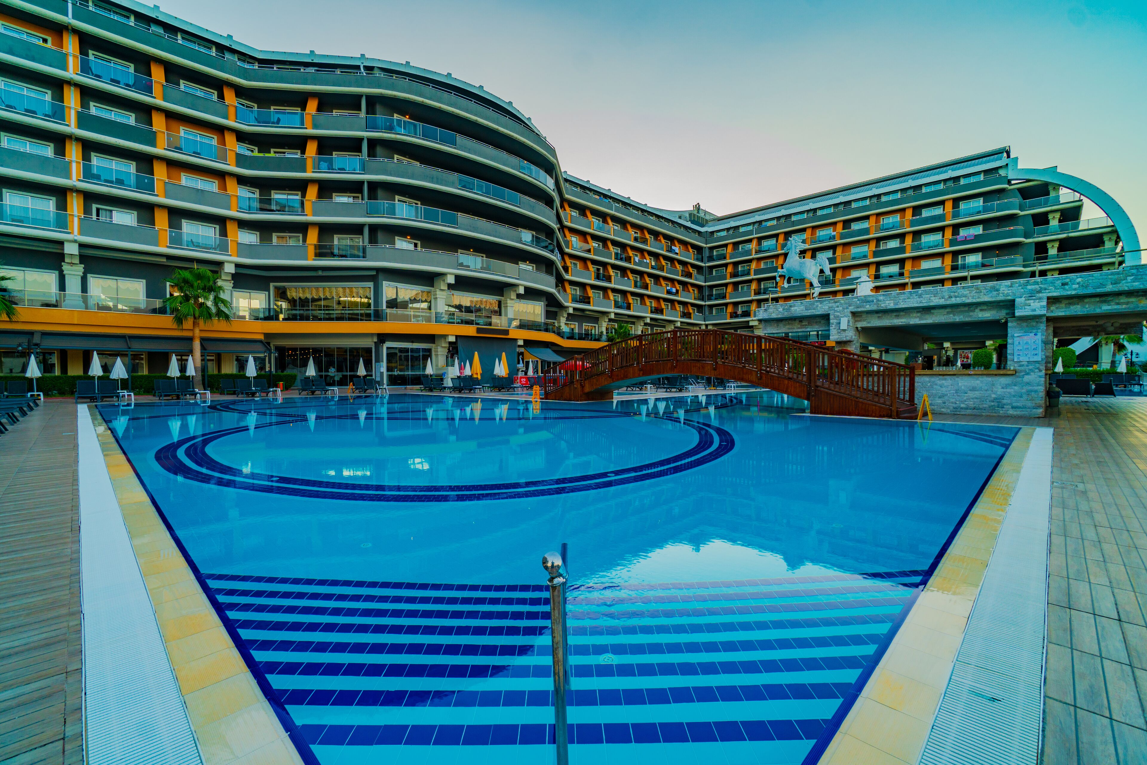 Senza The Inn Resort & SPA