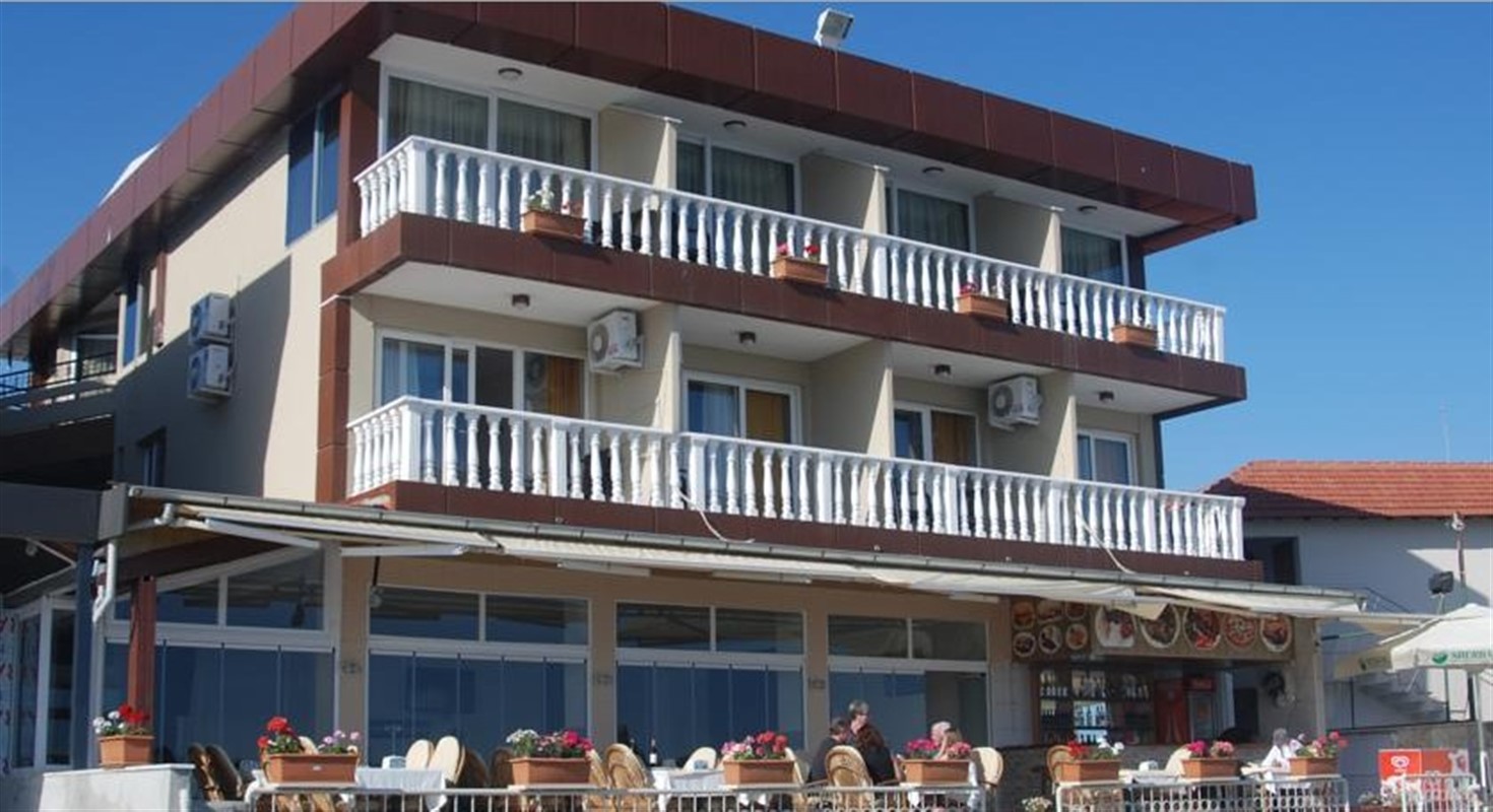Sun Hotel by En Vie Beach