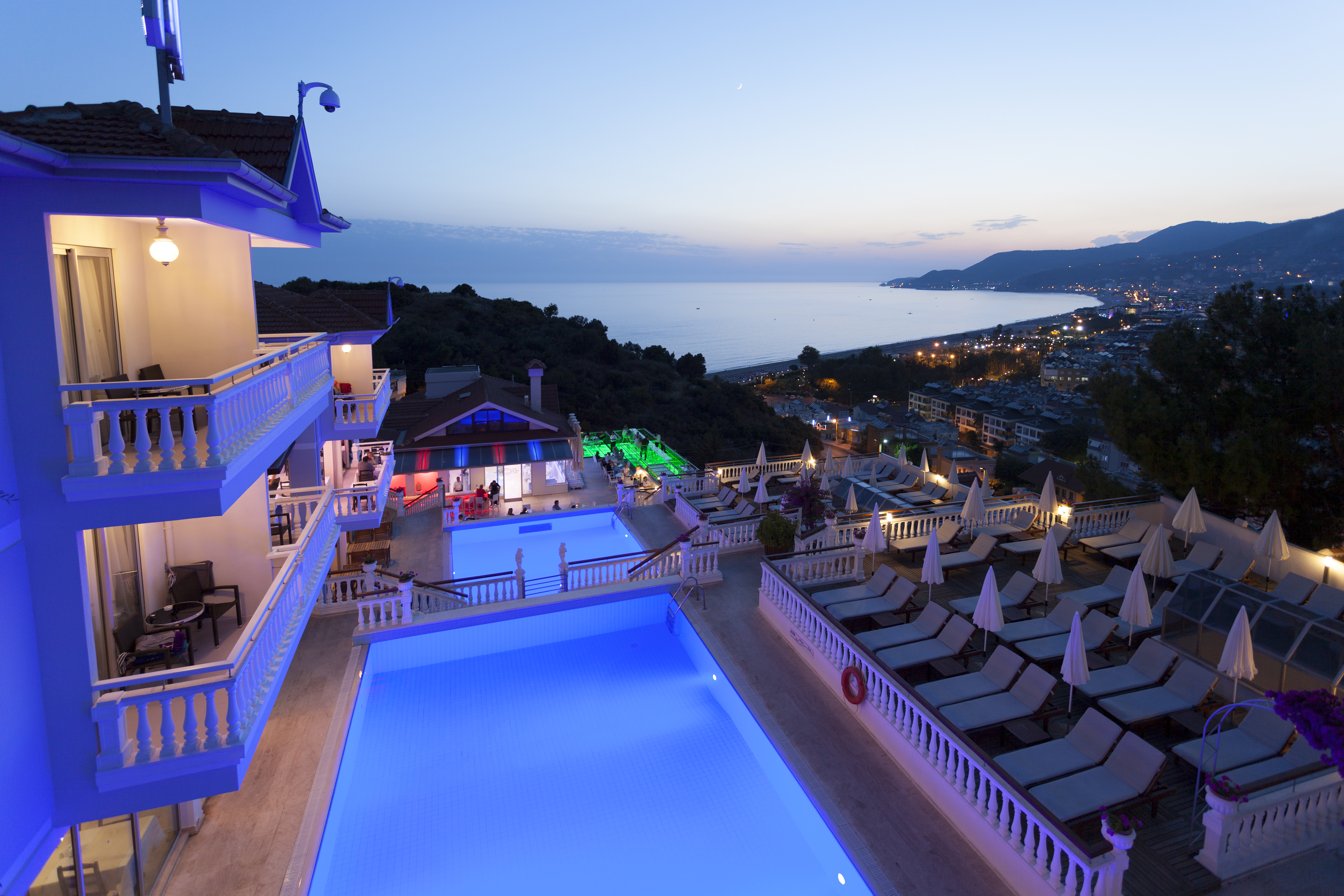 Sunny Hill Alya Hotel