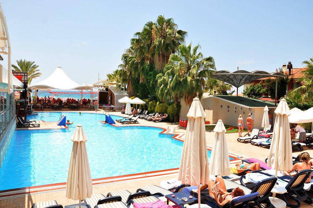 Sunpark Beach Hotel