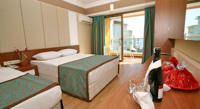 Taç Premier Hotel & Spa