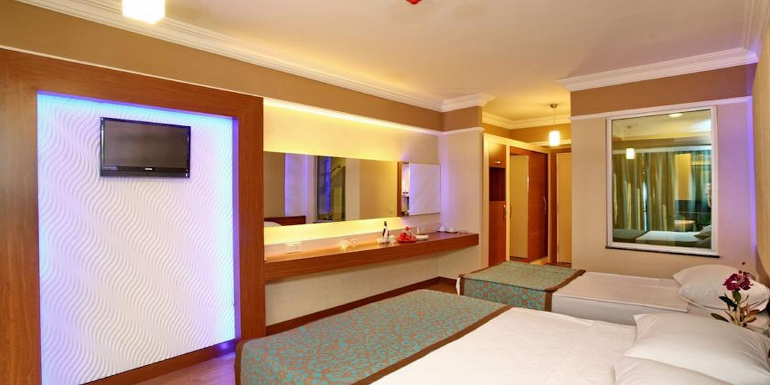 Taç Premier Hotel & Spa