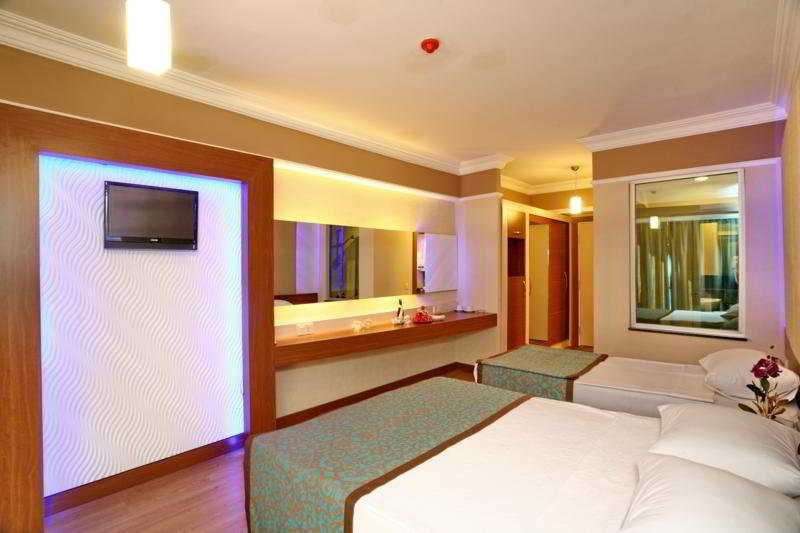 Taç Premier Hotel & Spa