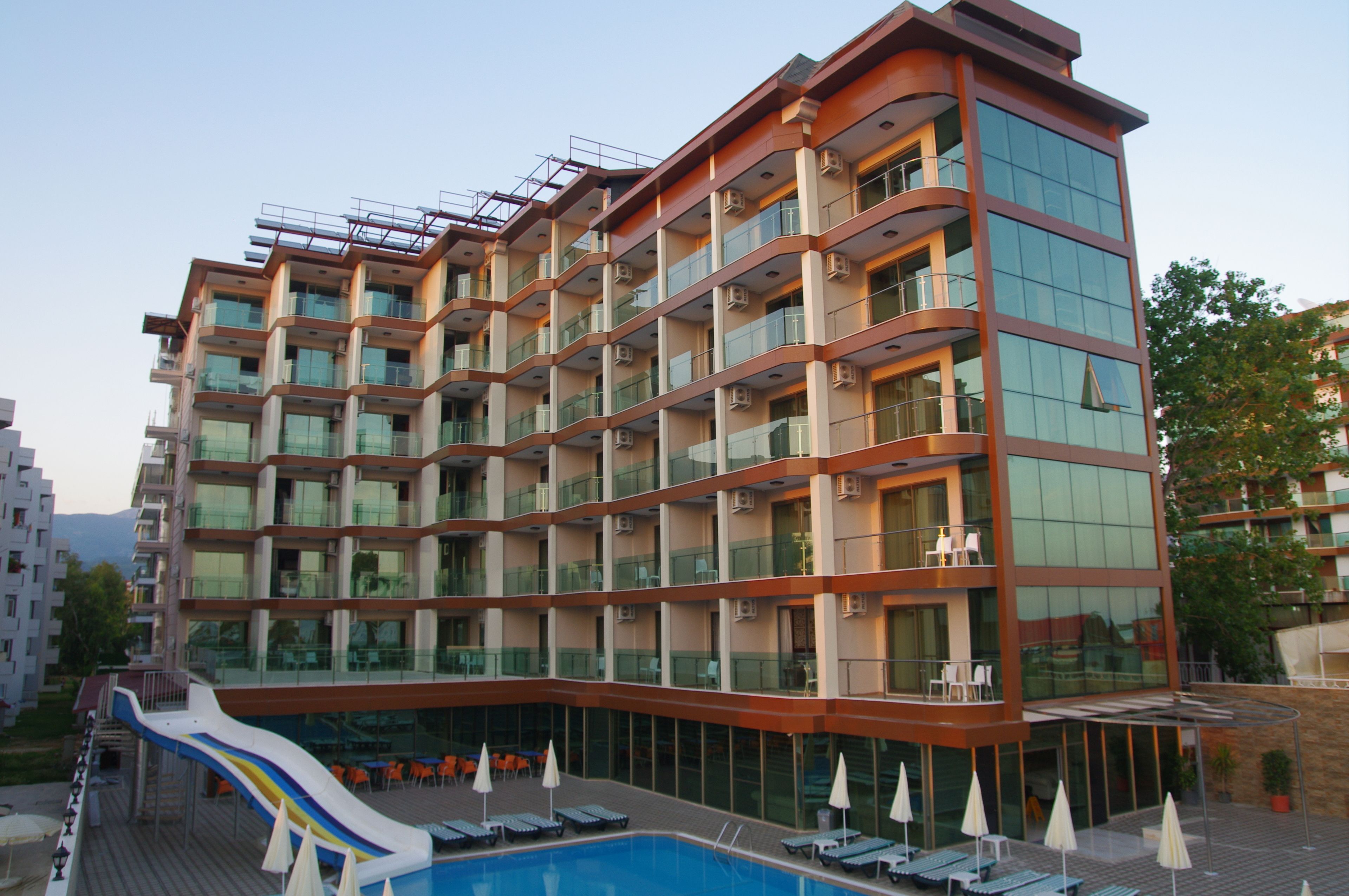 Grand Barhan Hotel