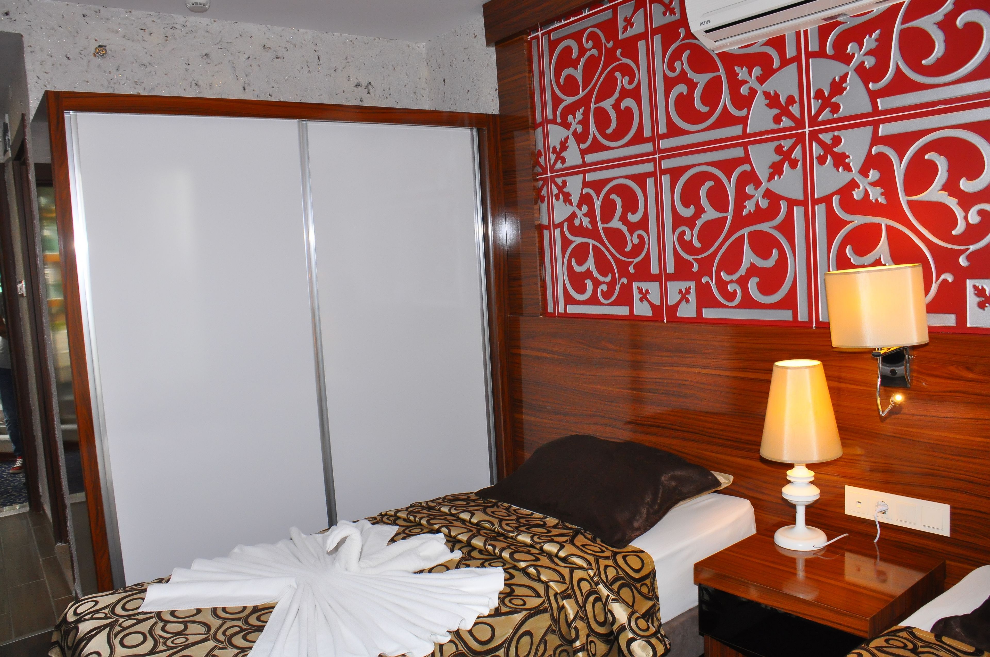 Grand Barhan Hotel