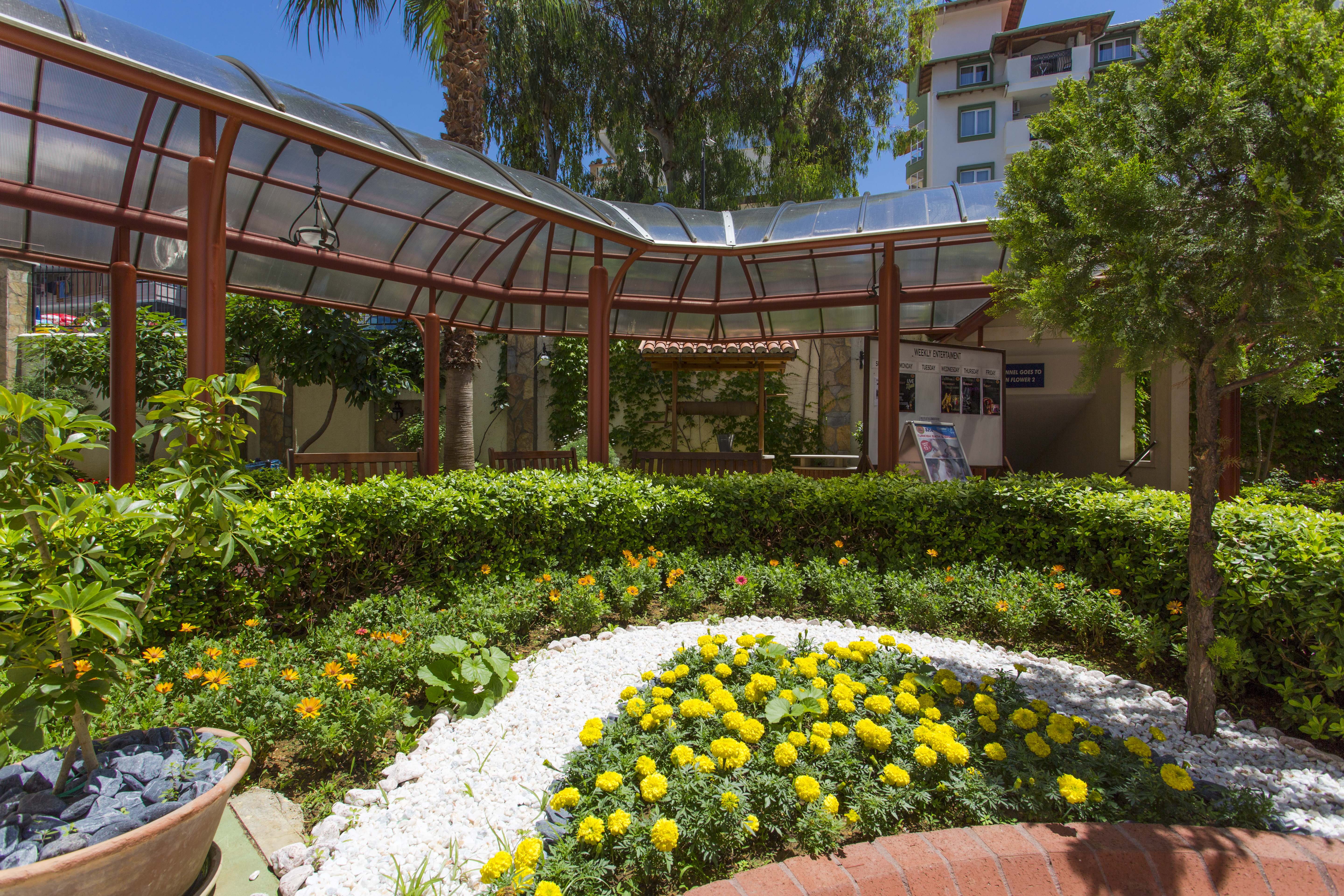Villa Sunflower Hotel