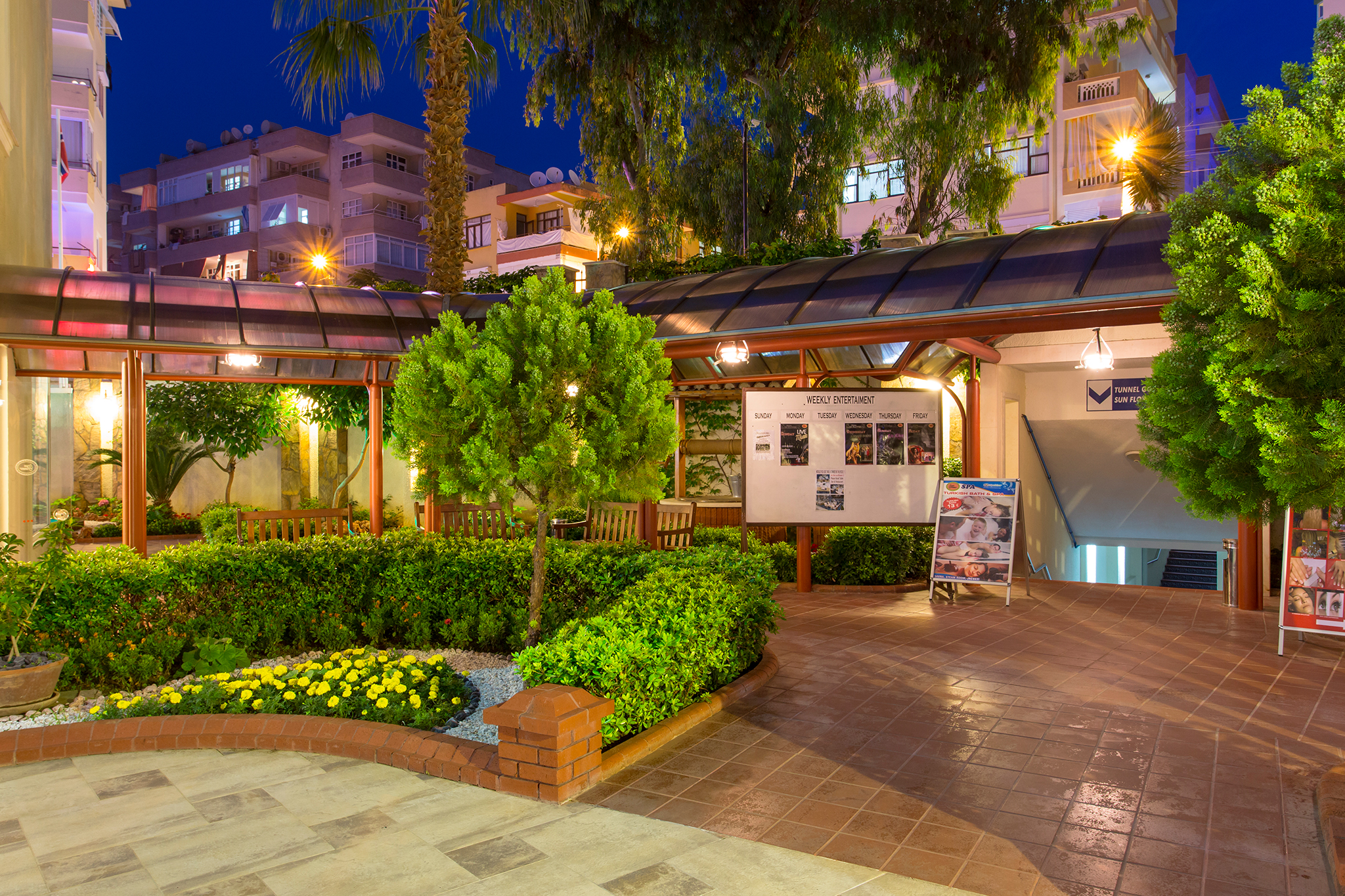Villa Sunflower Hotel