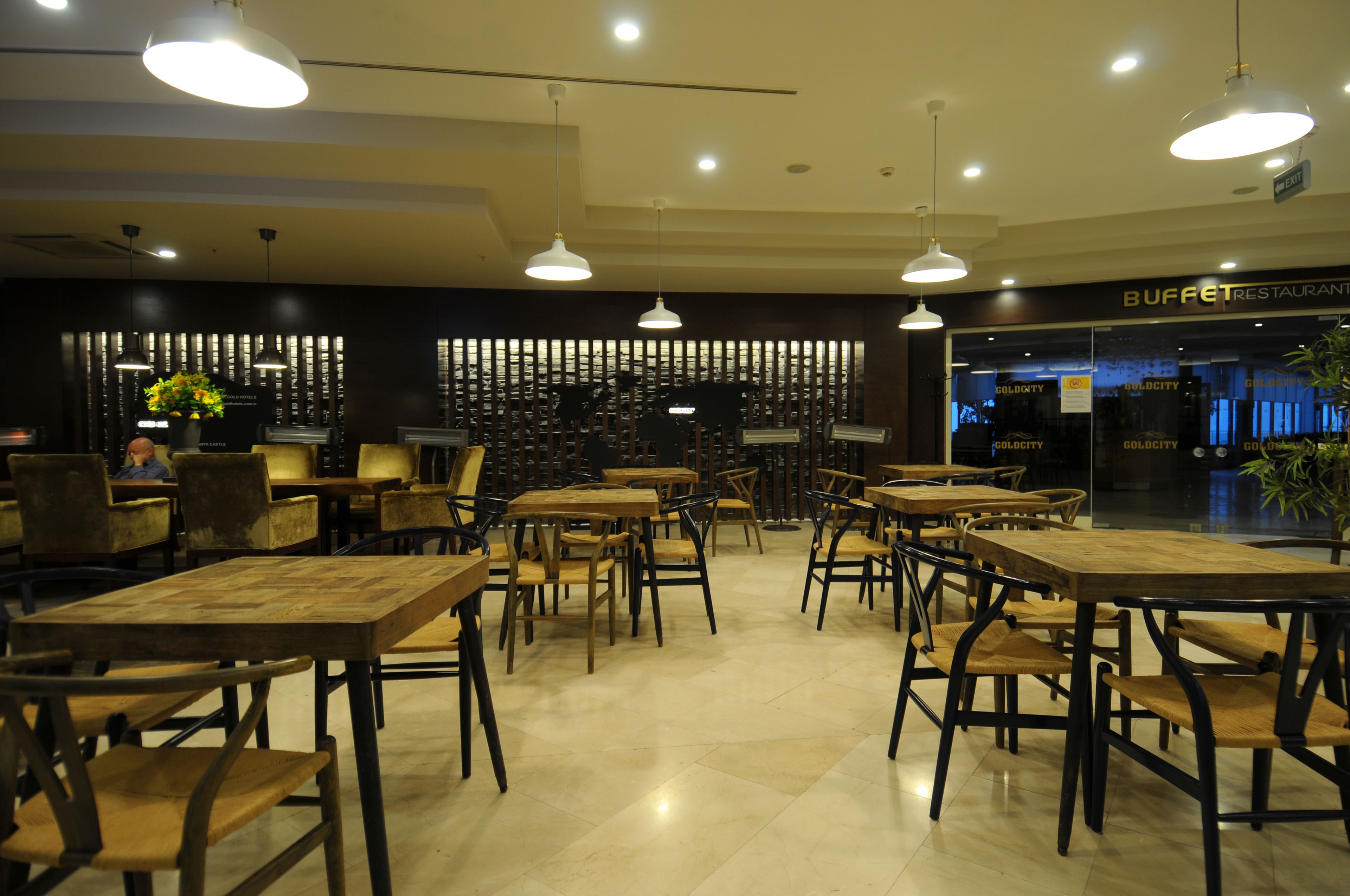 Gold City Hotel