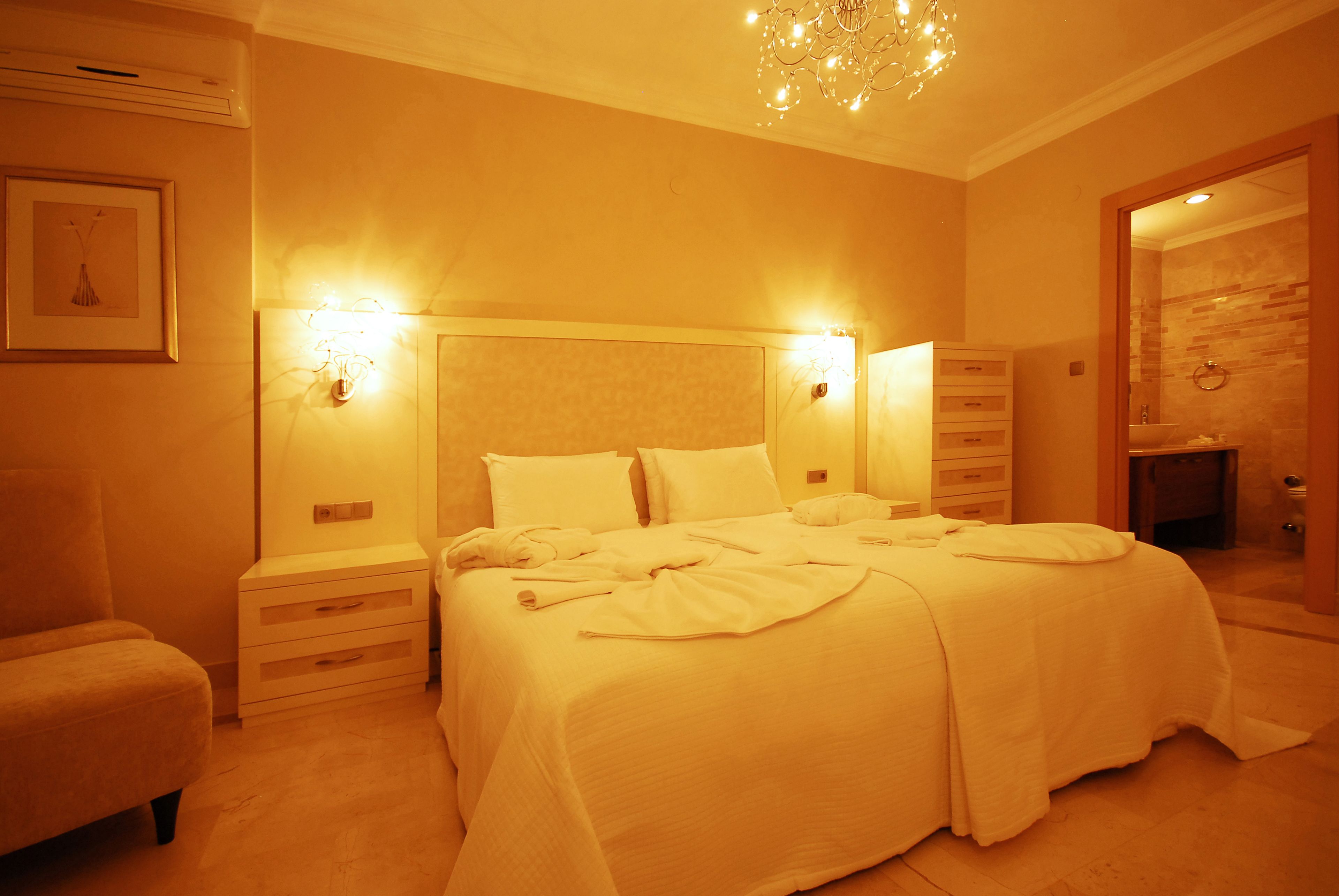 Gold City Hotel