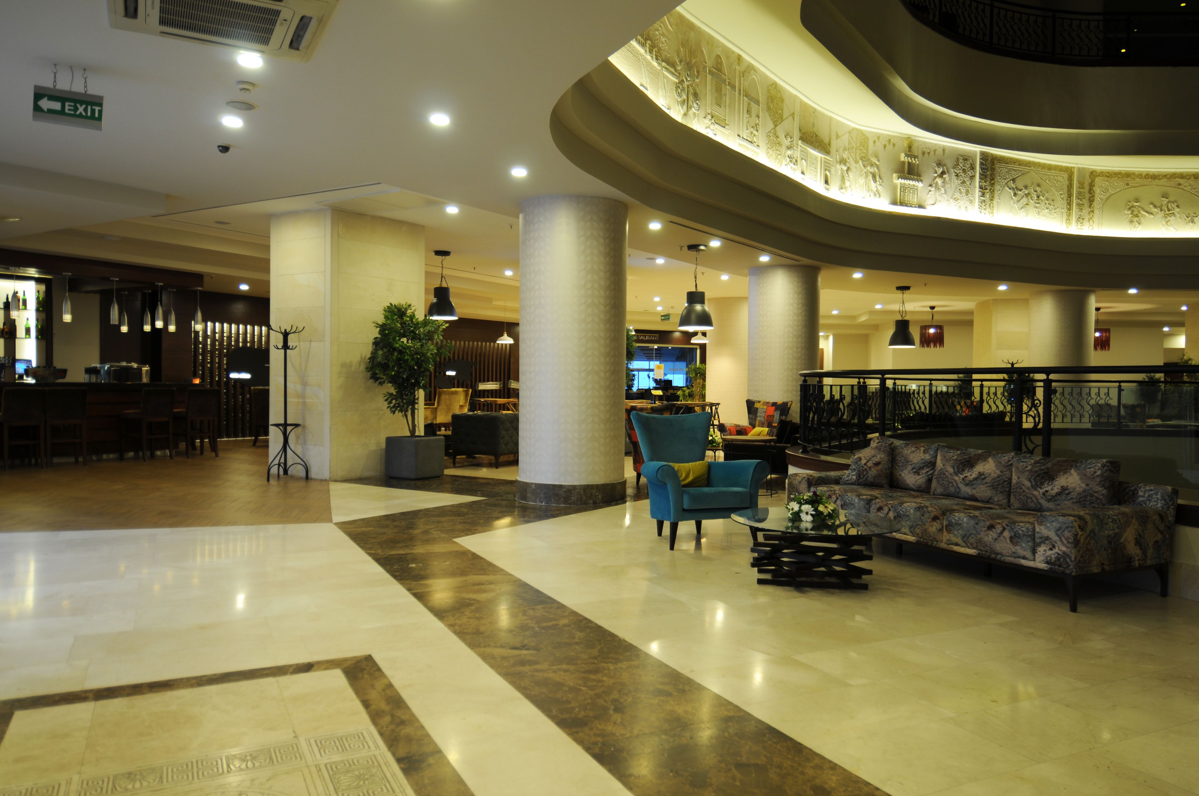 Gold City Hotel