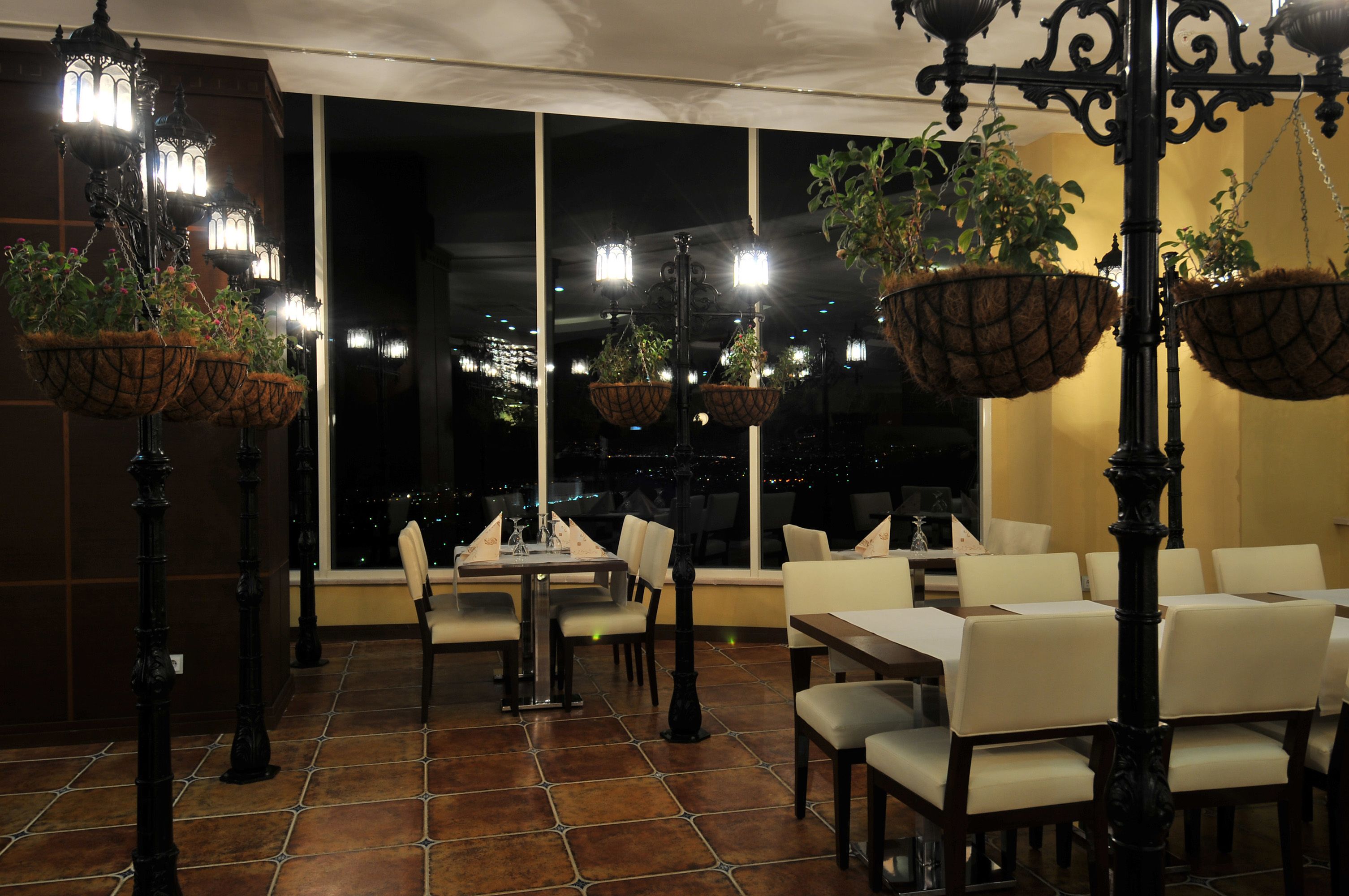 Gold City Hotel
