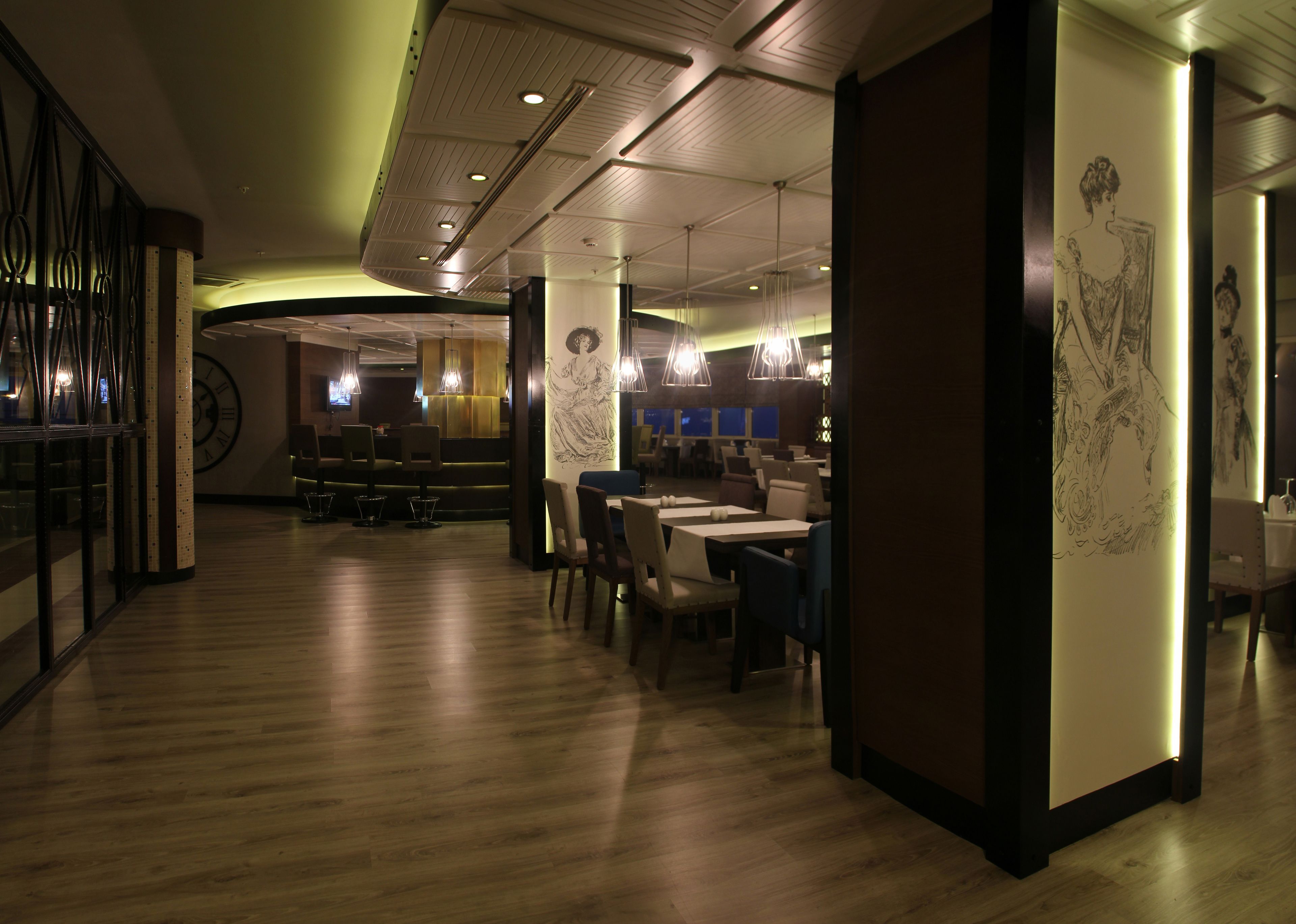 Gold City Hotel