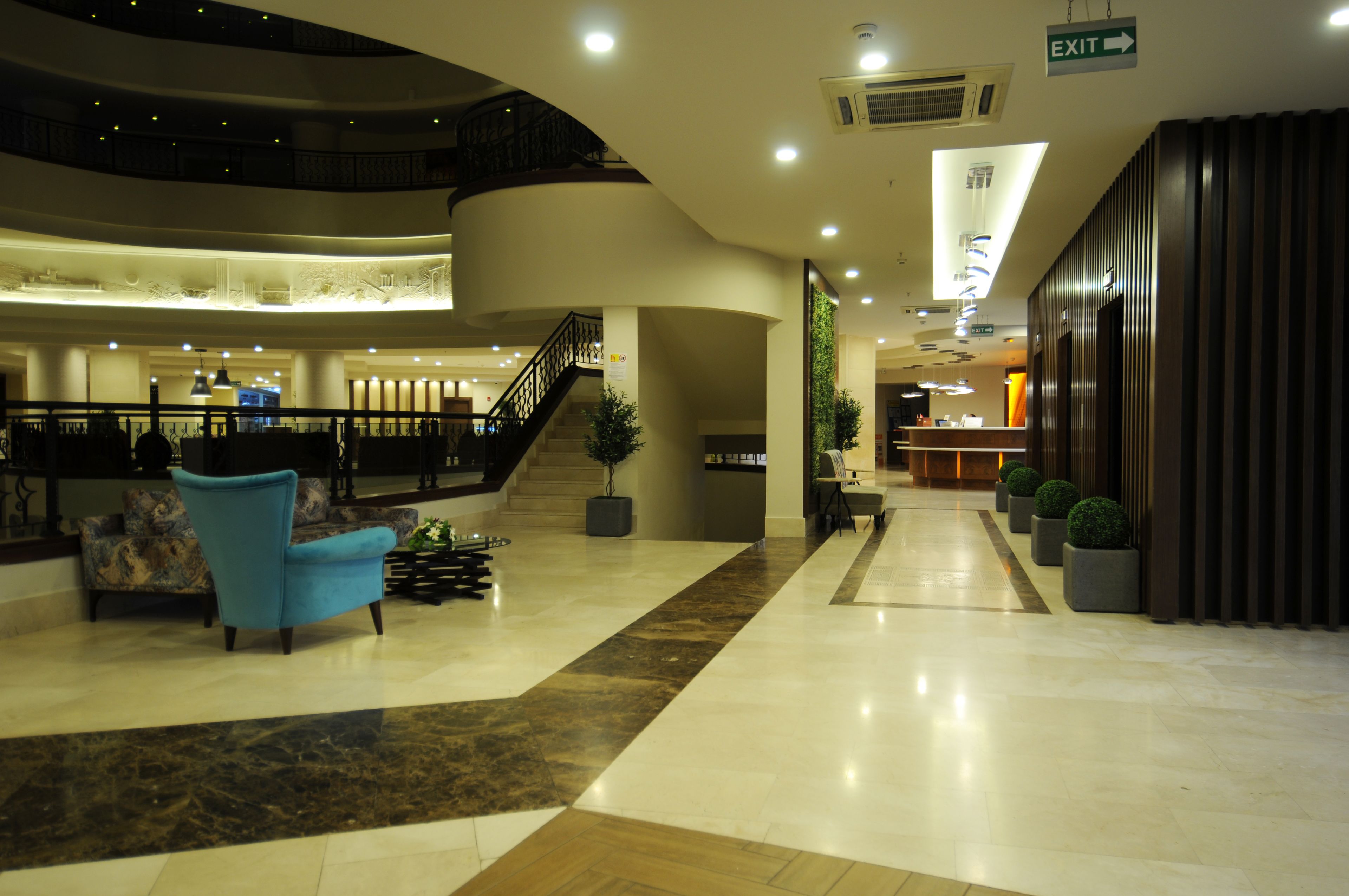 Gold City Hotel