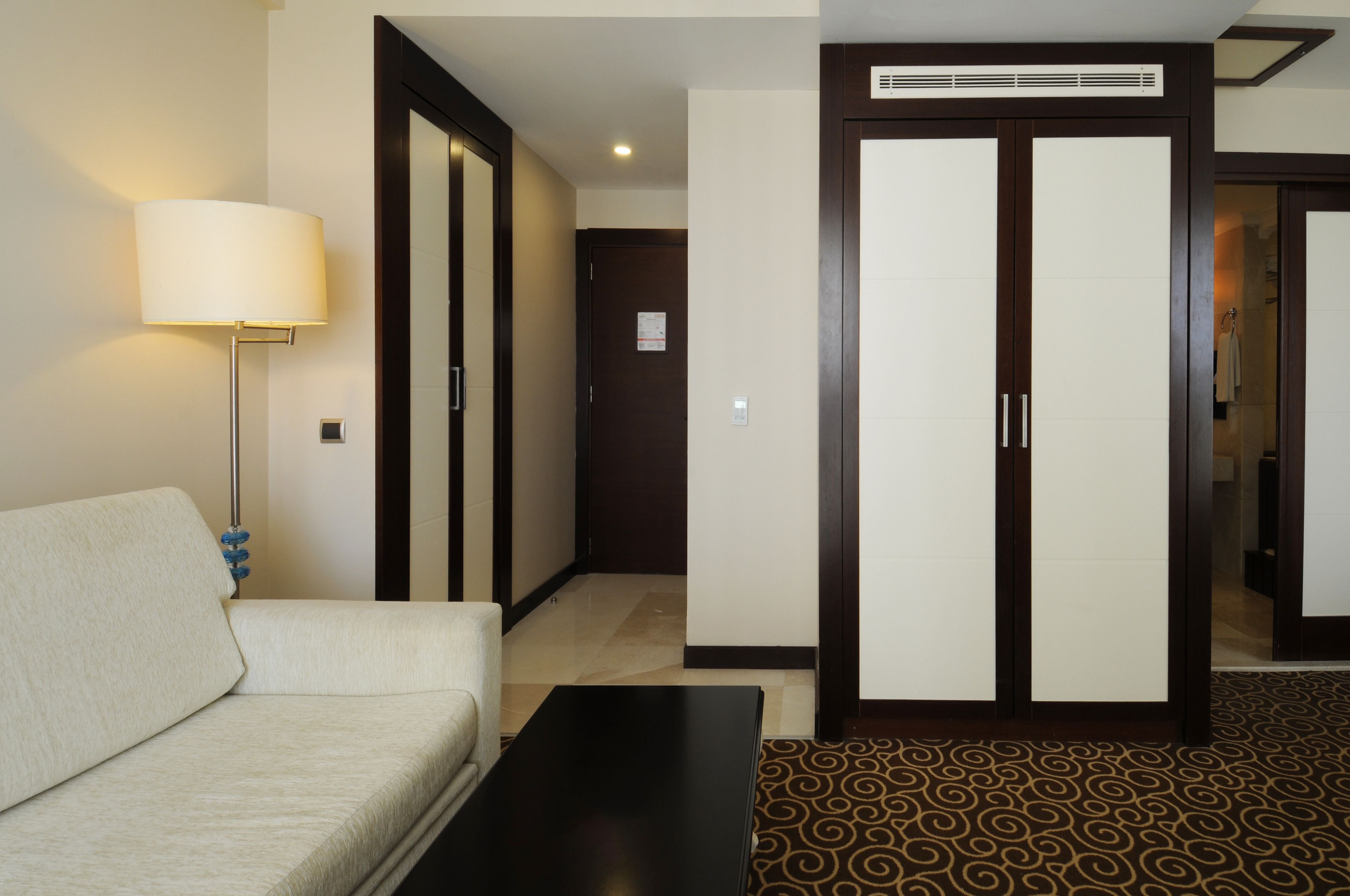 Gold City Hotel
