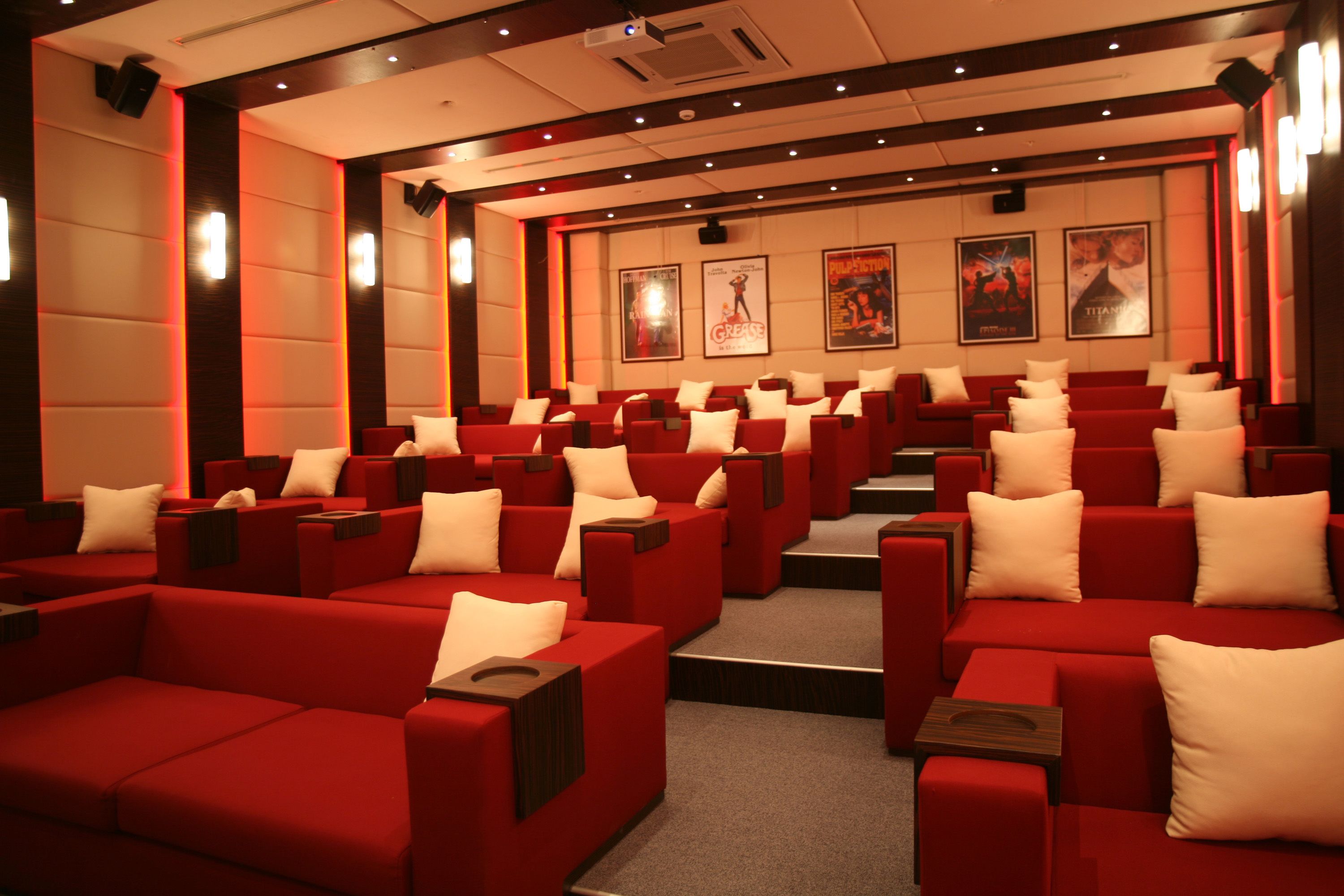 Gold City Hotel