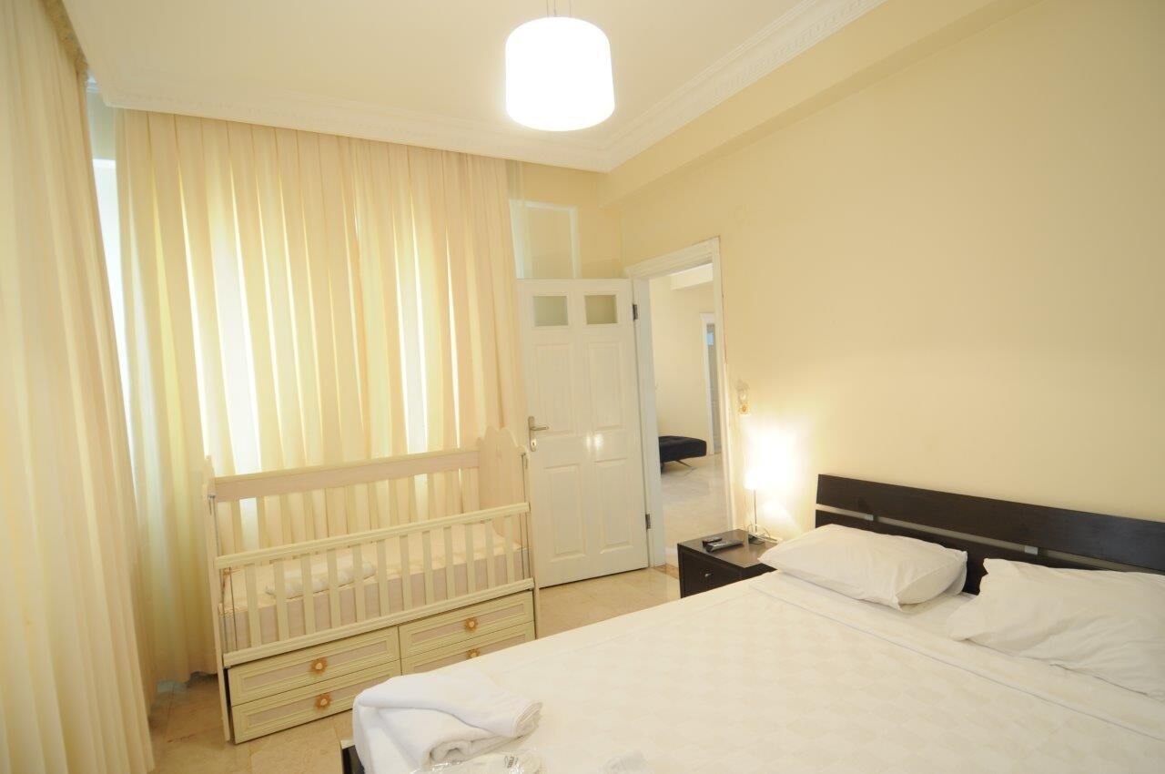 Gold City Hotel