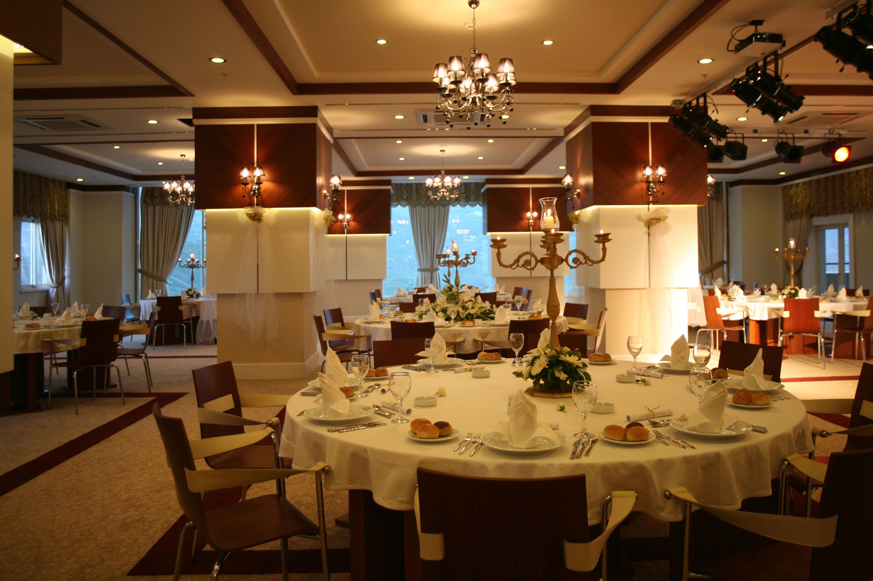 Gold City Hotel