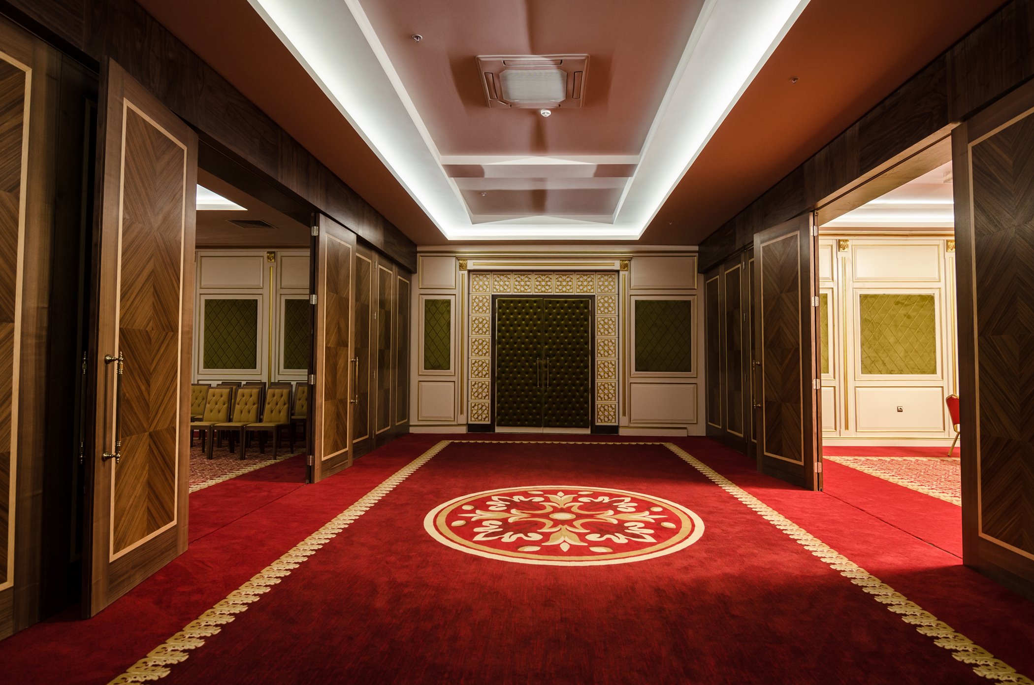 The Lumos Deluxe Resort Hotel & Spa