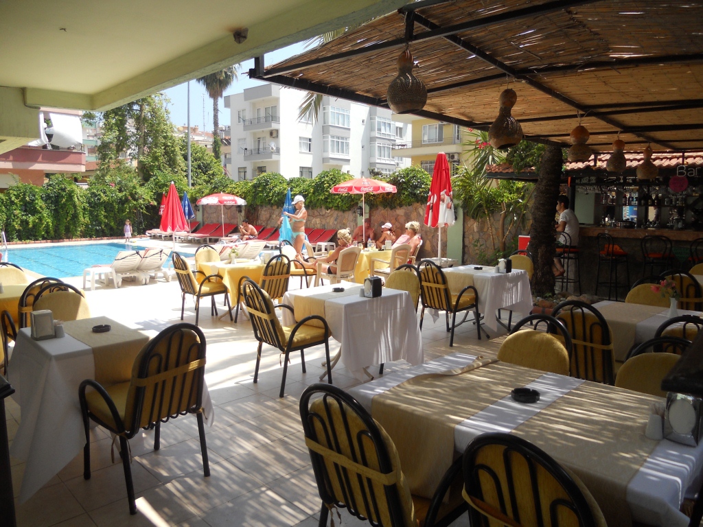 Kleopatra Icaria Hotel
