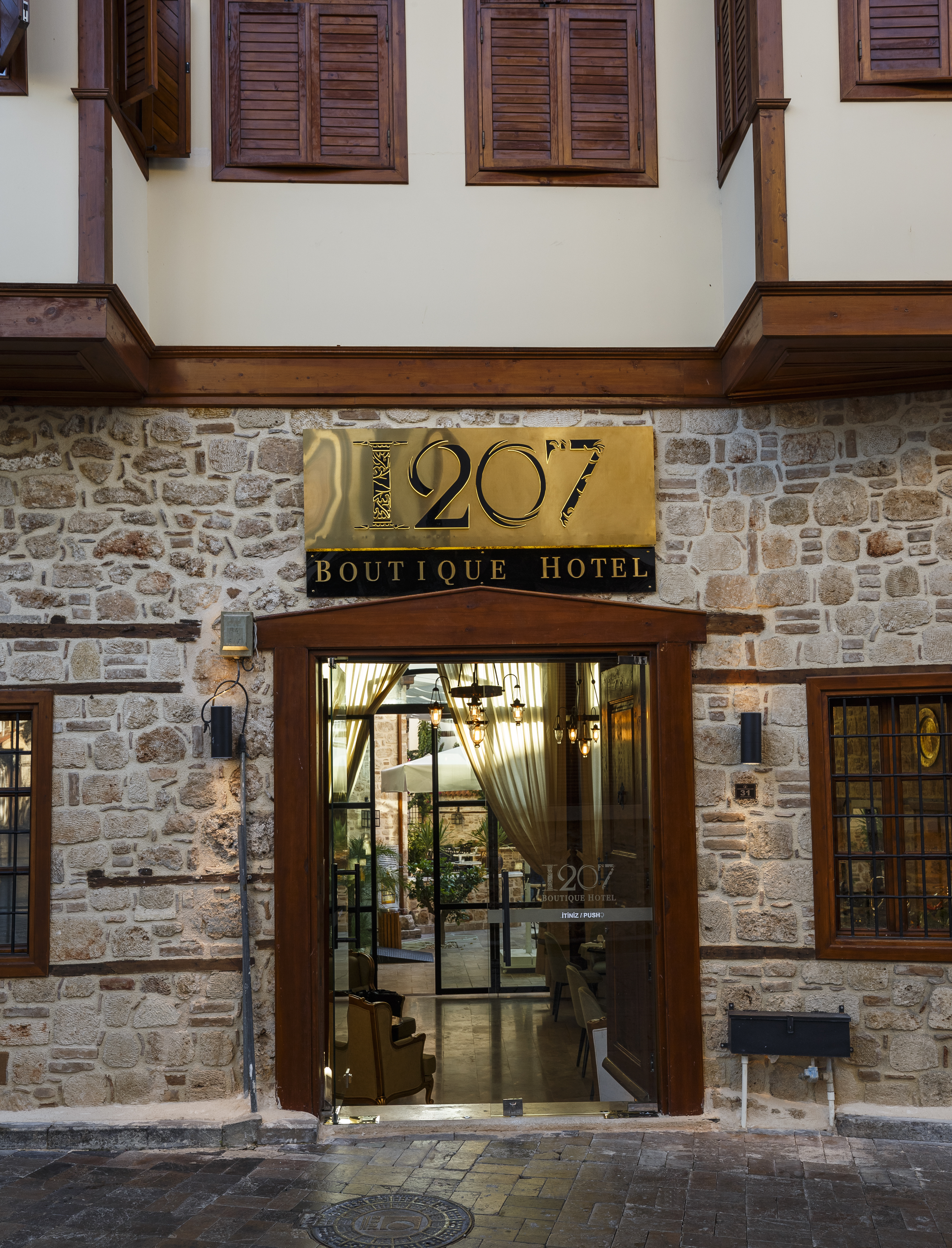Hotel 1207 Special Class