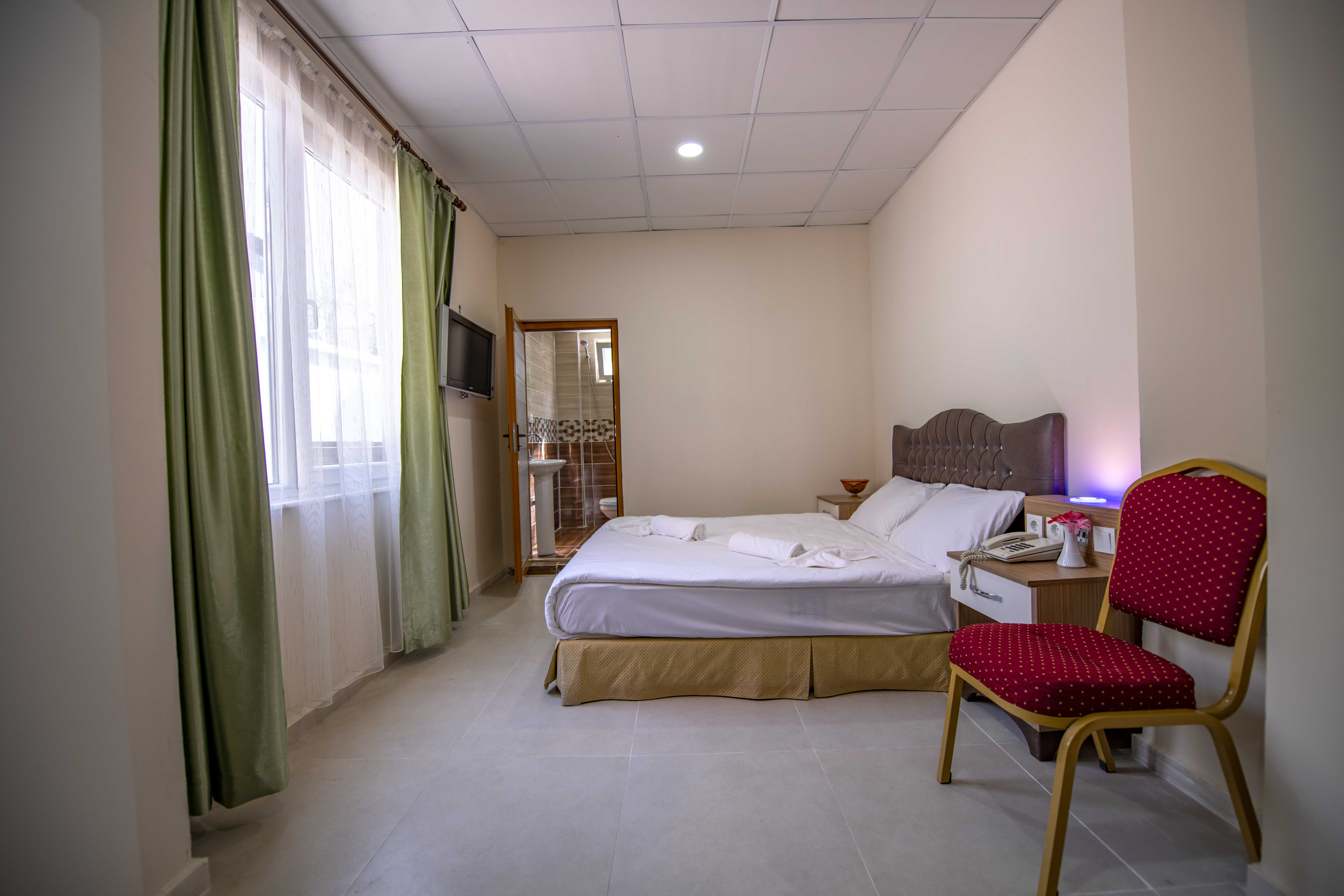 Ahsen Hotel