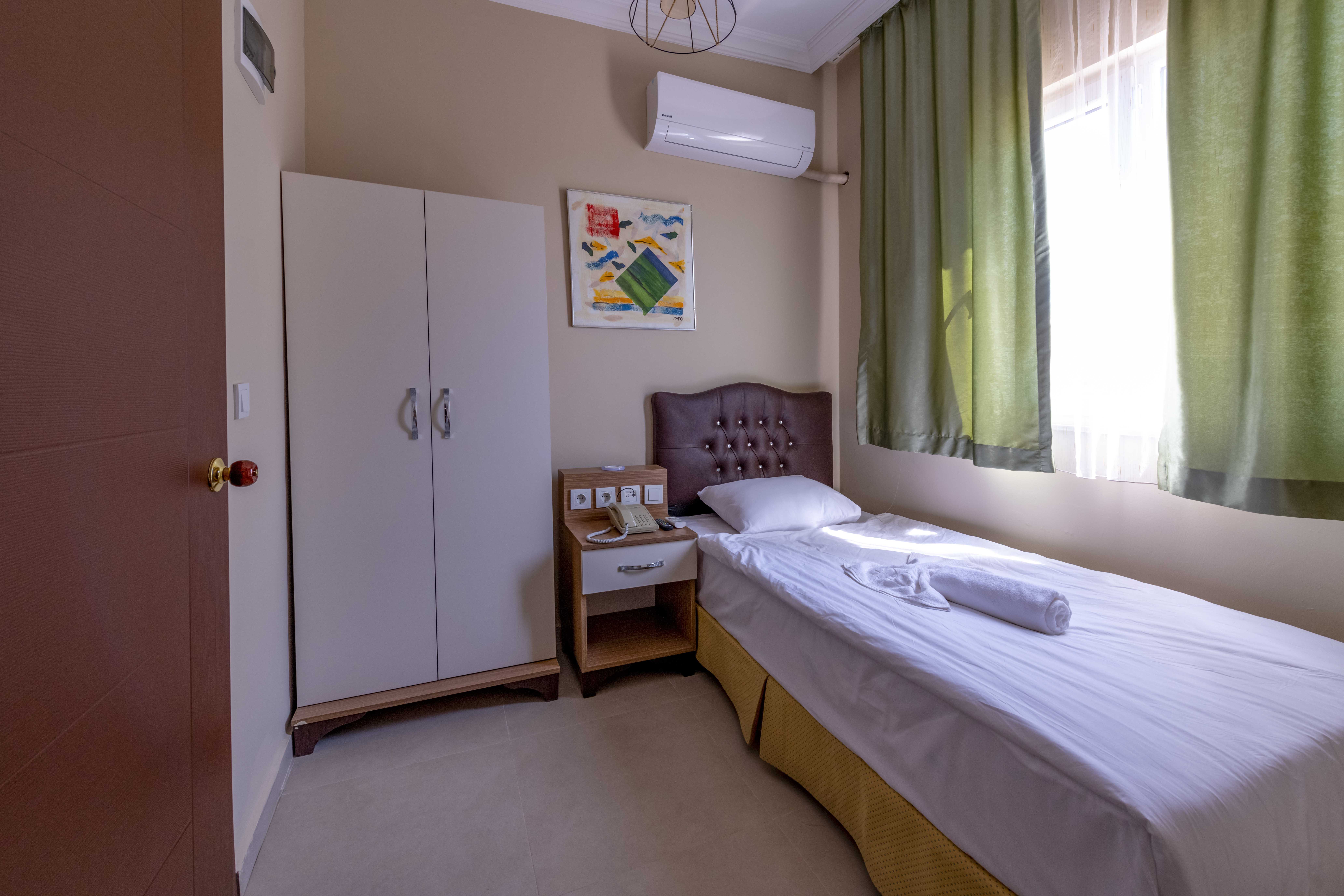 Ahsen Hotel