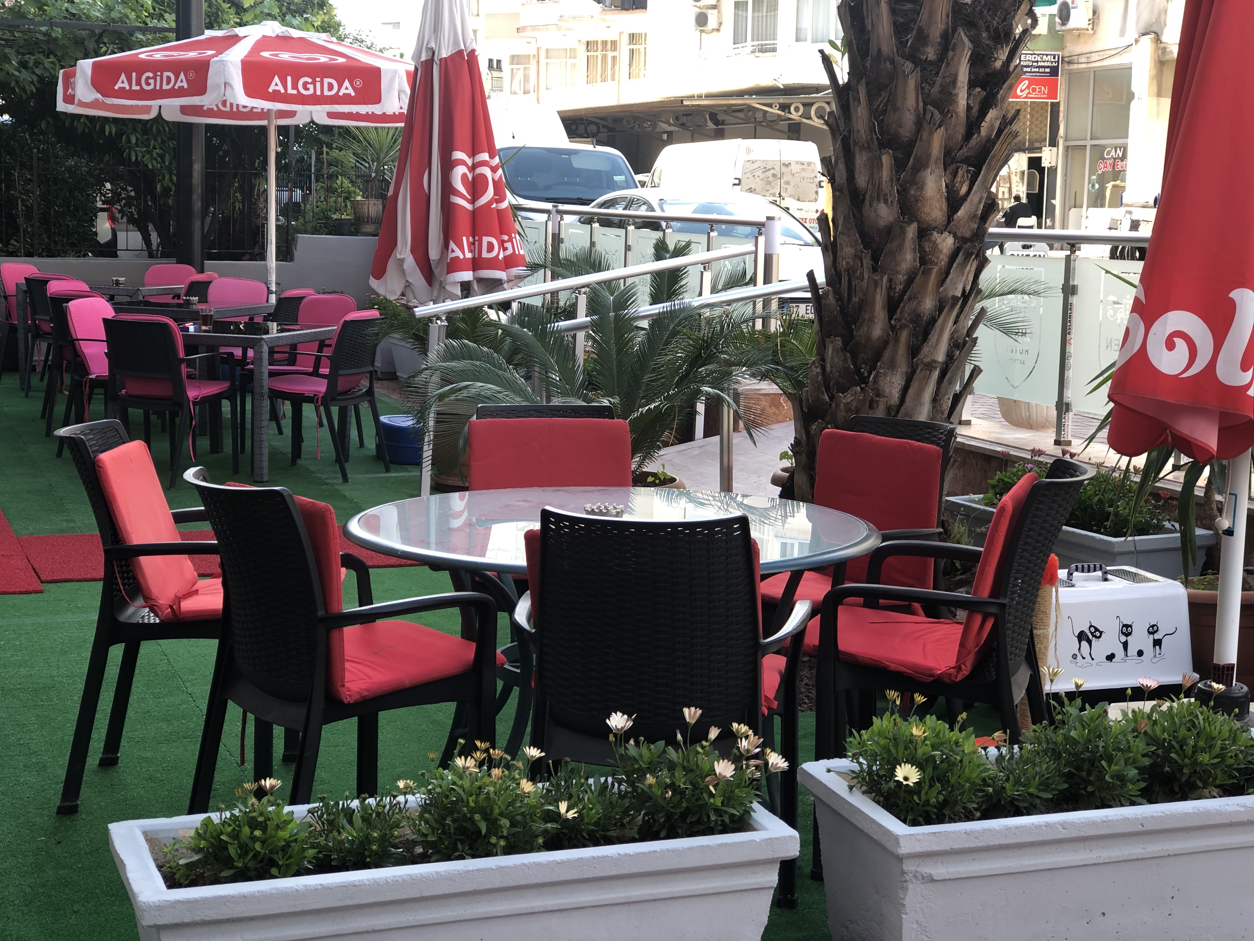 Ahsen Hotel