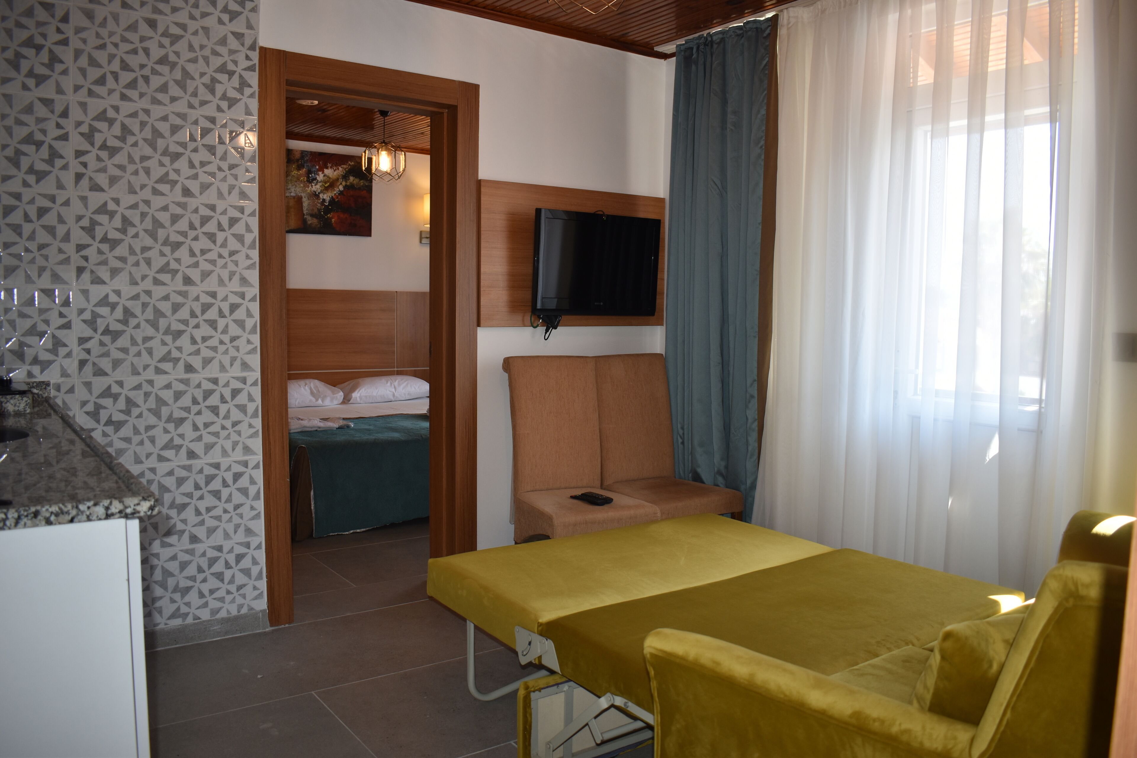 Akin Apart And Hotel
