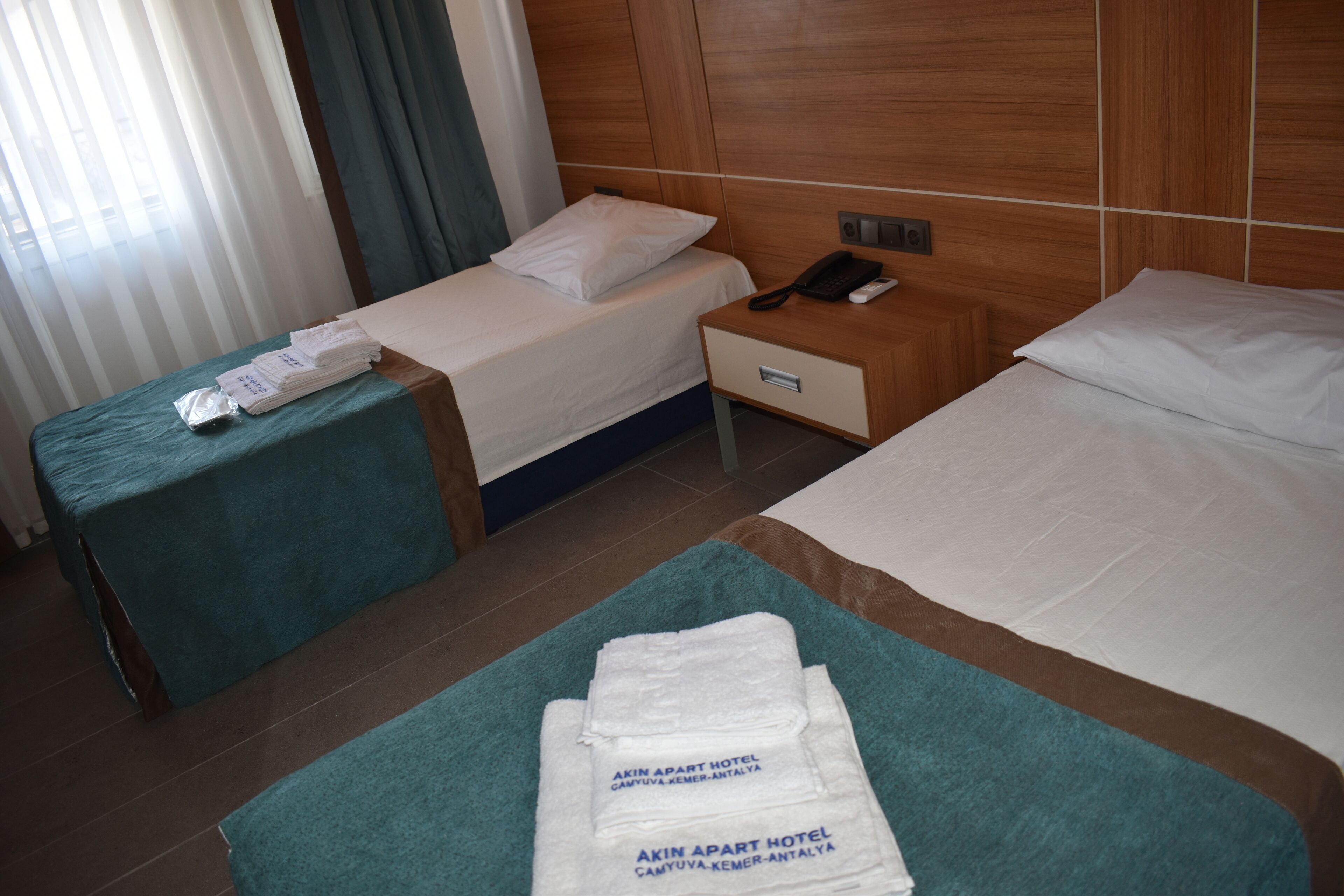 Akin Apart And Hotel
