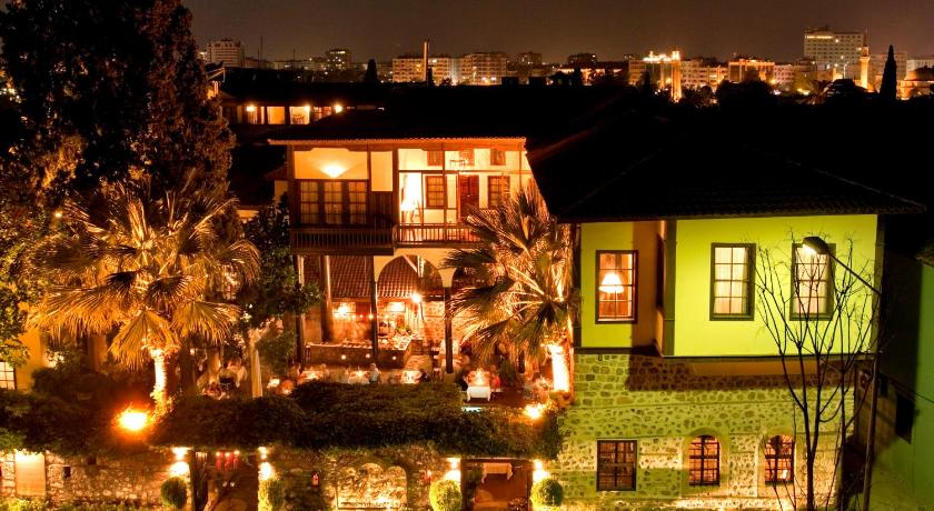 Alp Pasa Hotel