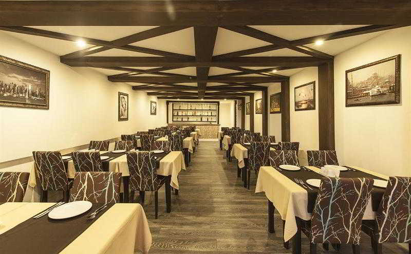 Golda Hotel