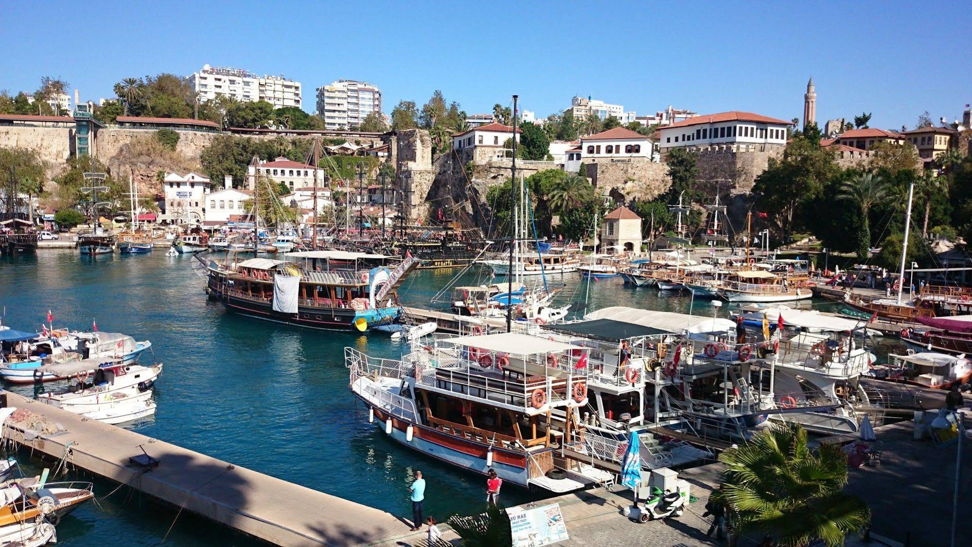 Antalya Marina Hostel