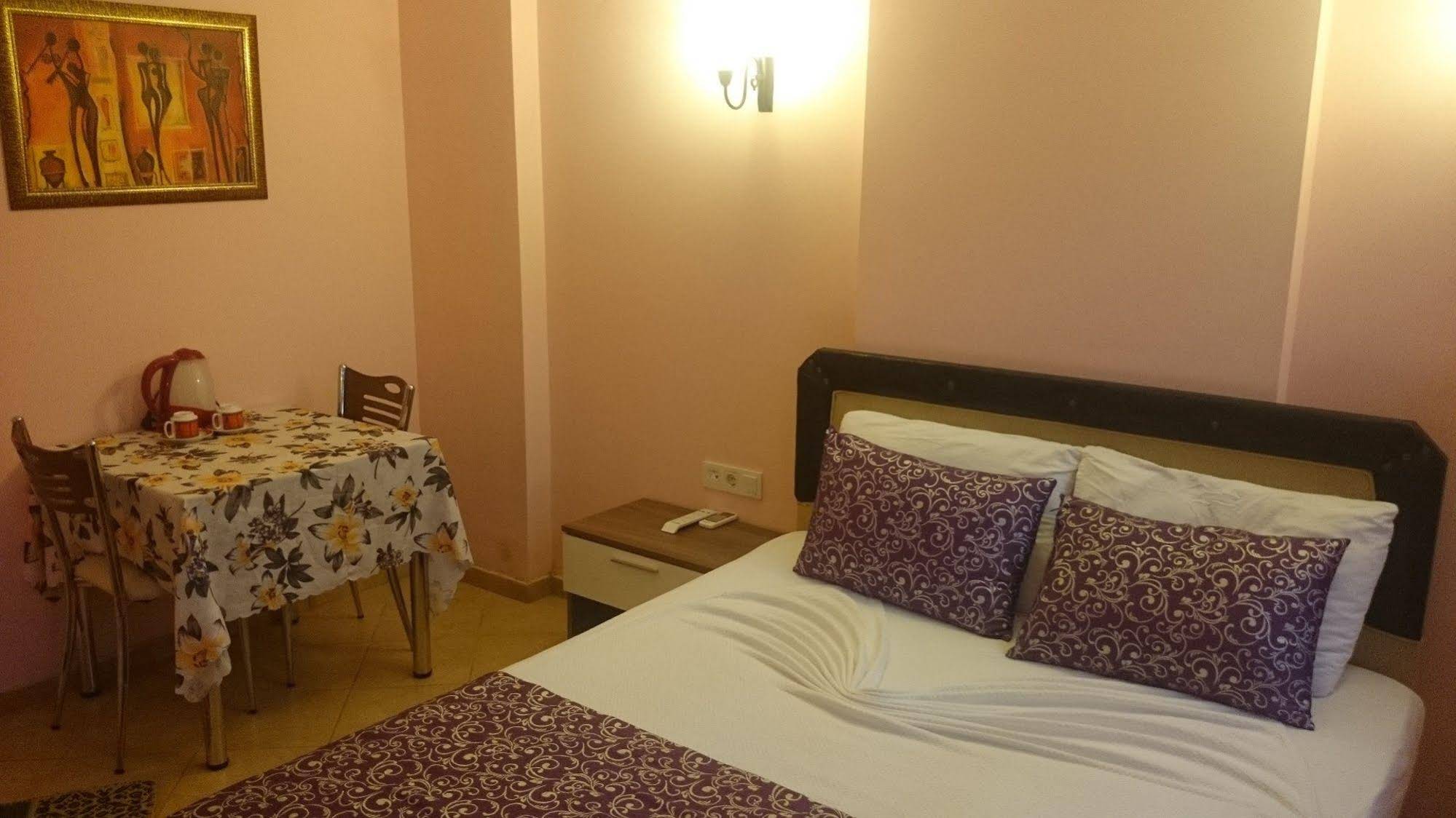 Antalya Marina Hostel