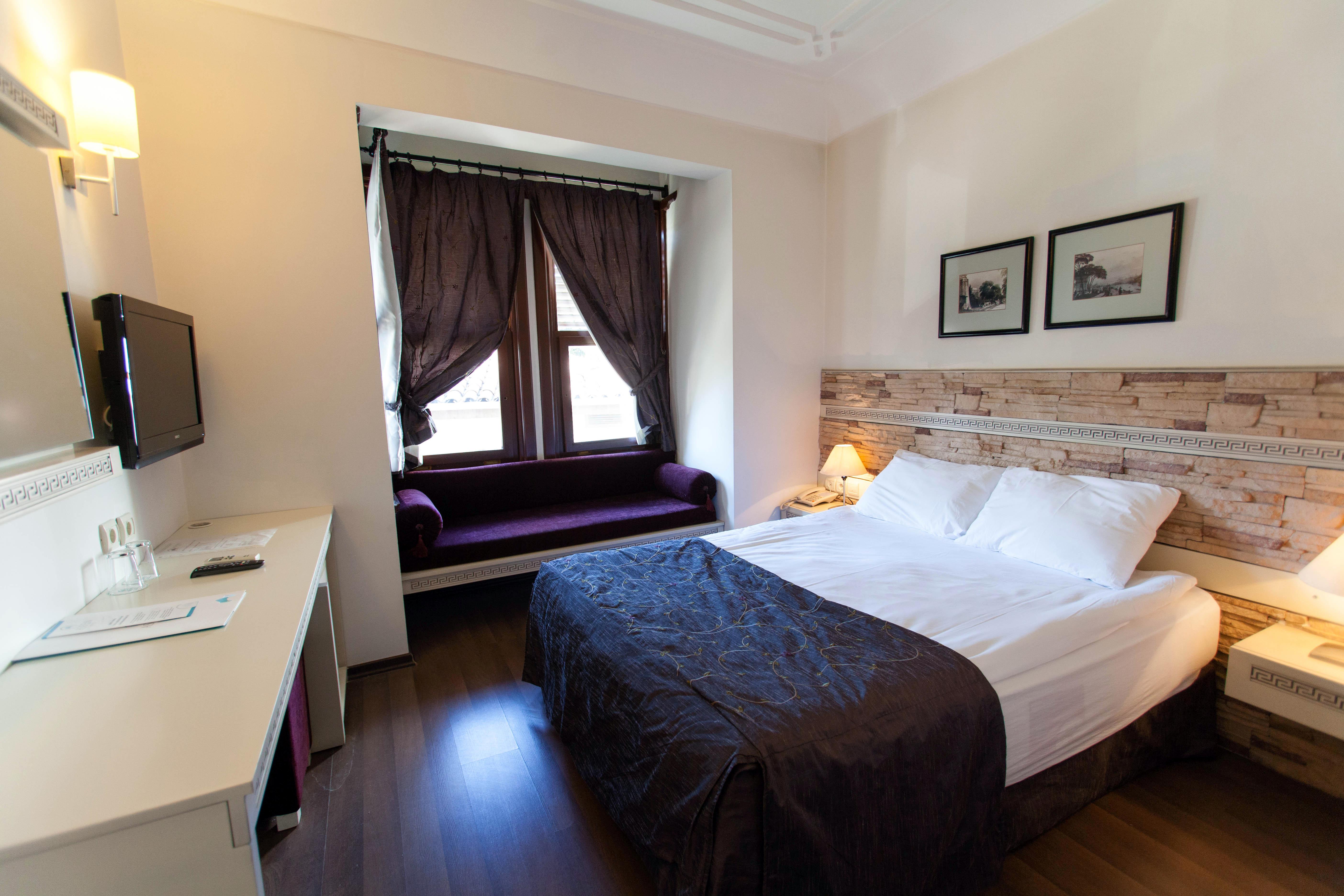 Aspen Hotel