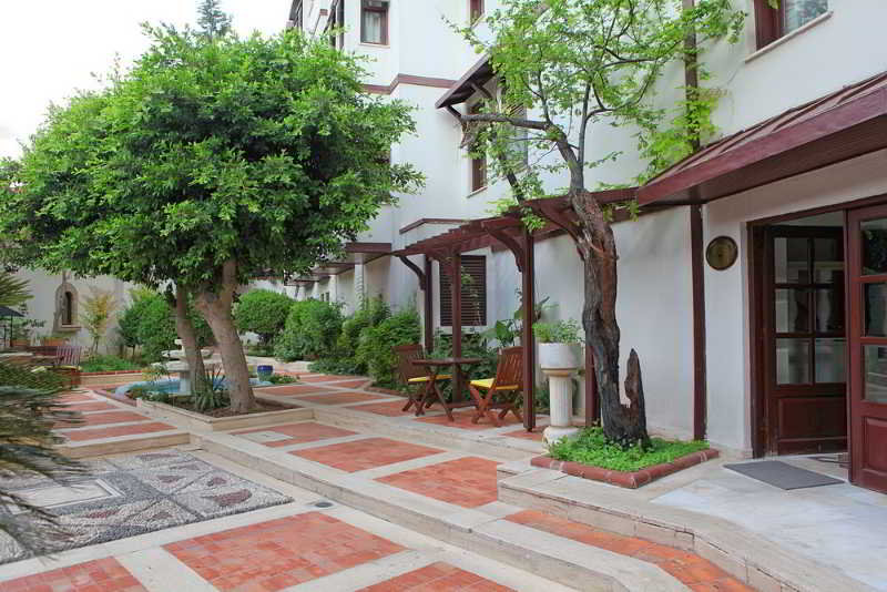 Aspen Hotel