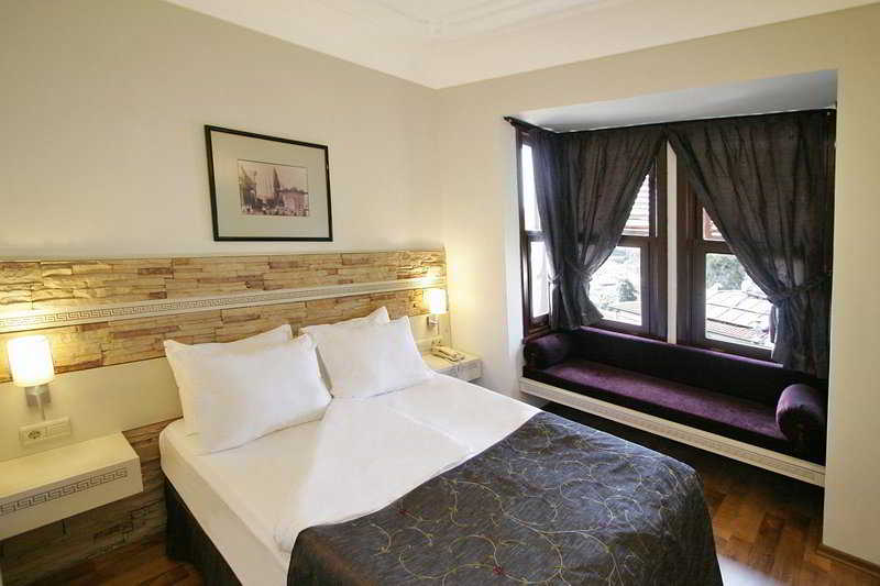 Aspen Hotel