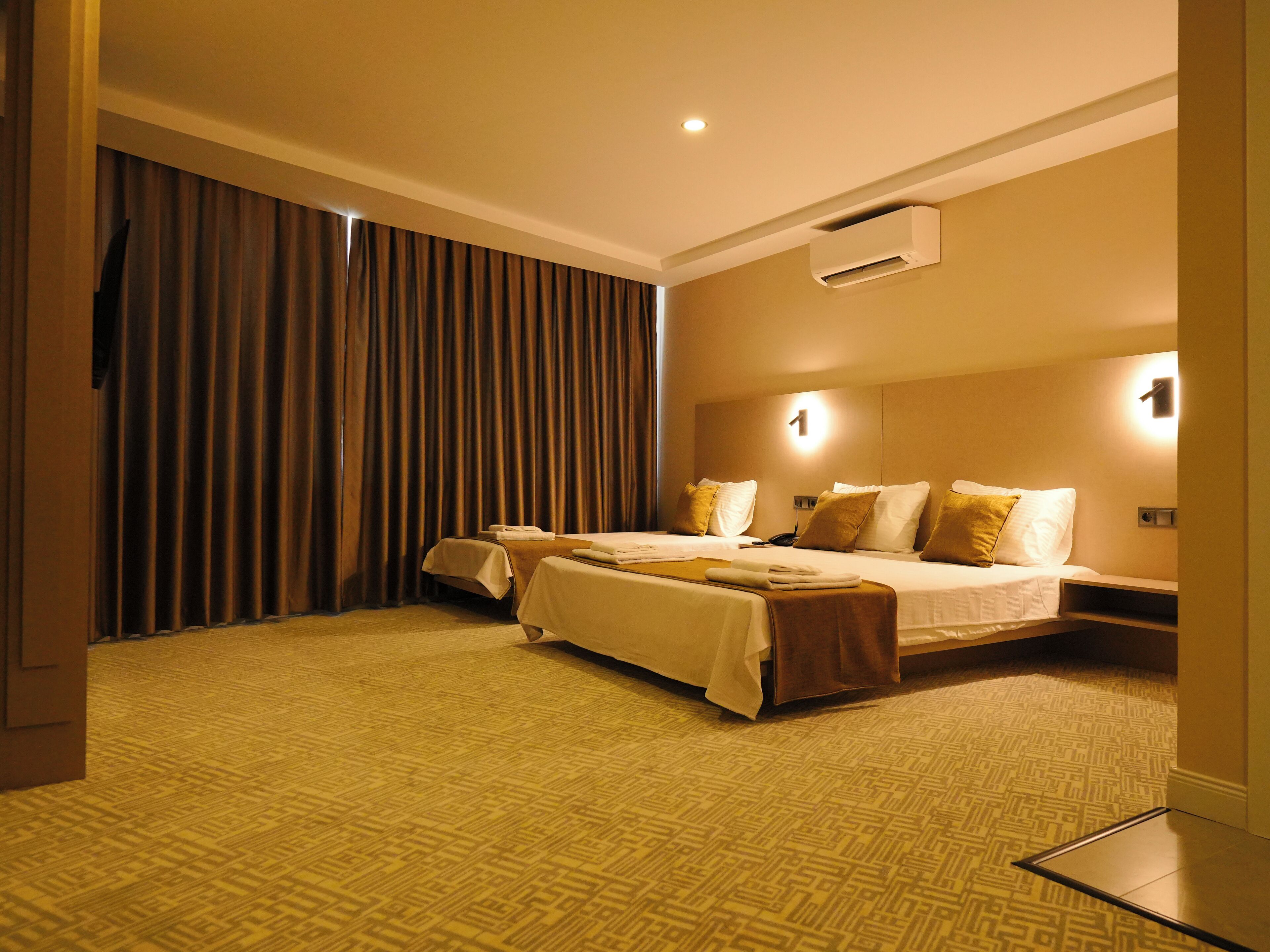 Bonnie City Hotel