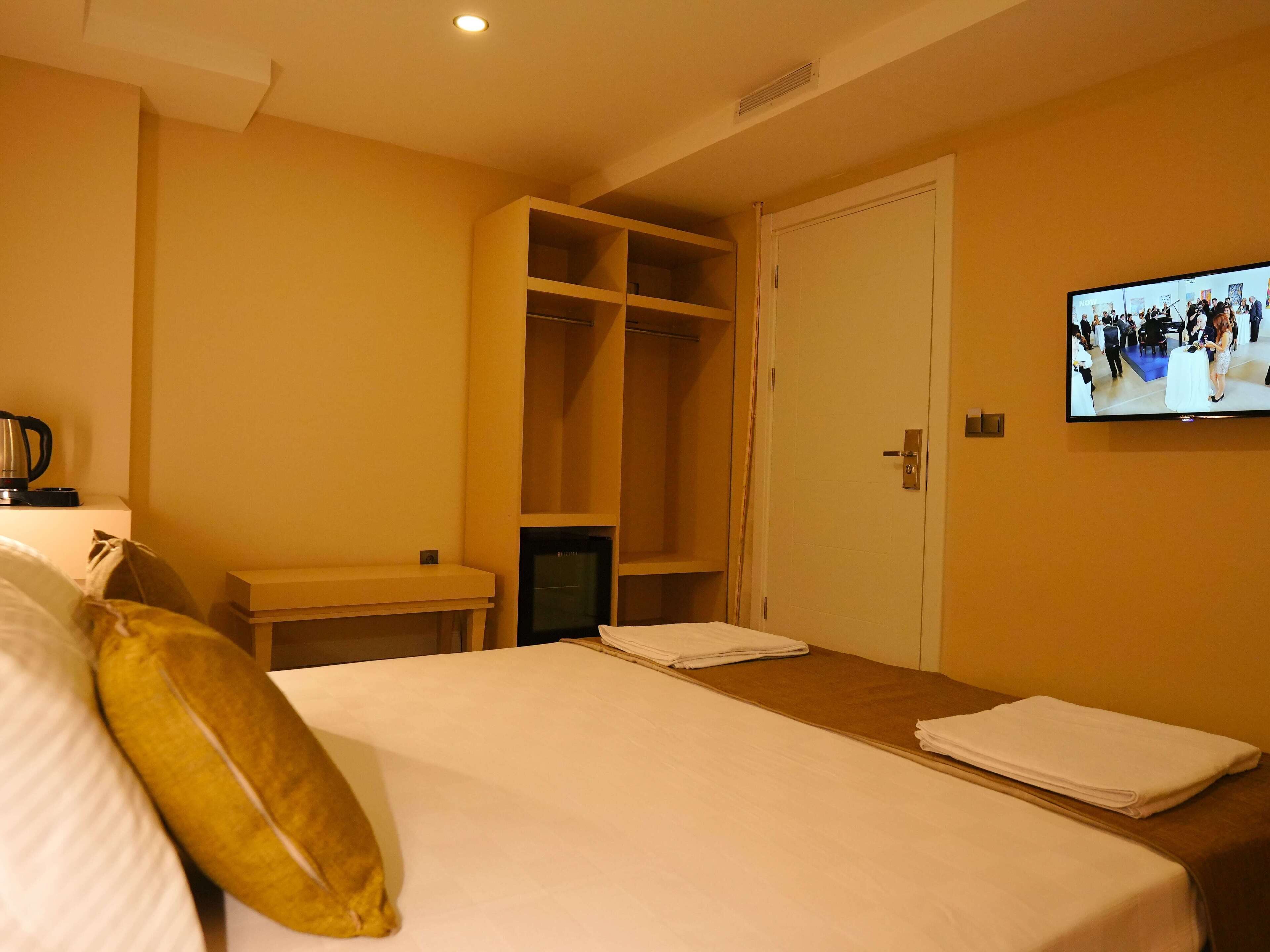 Bonnie City Hotel