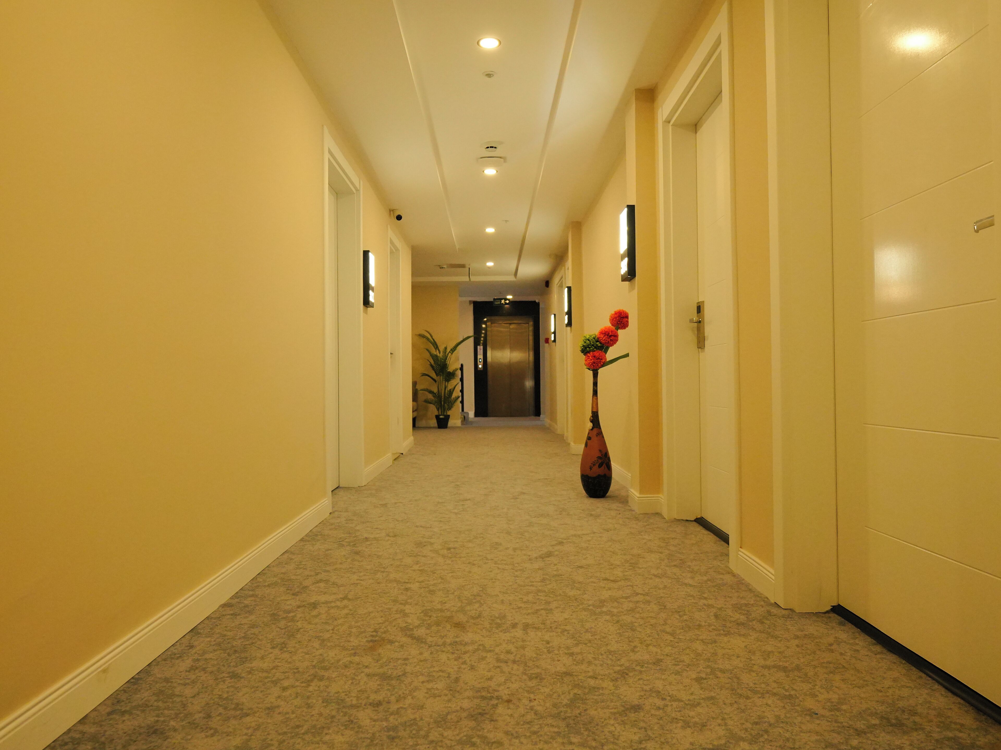 Bonnie City Hotel