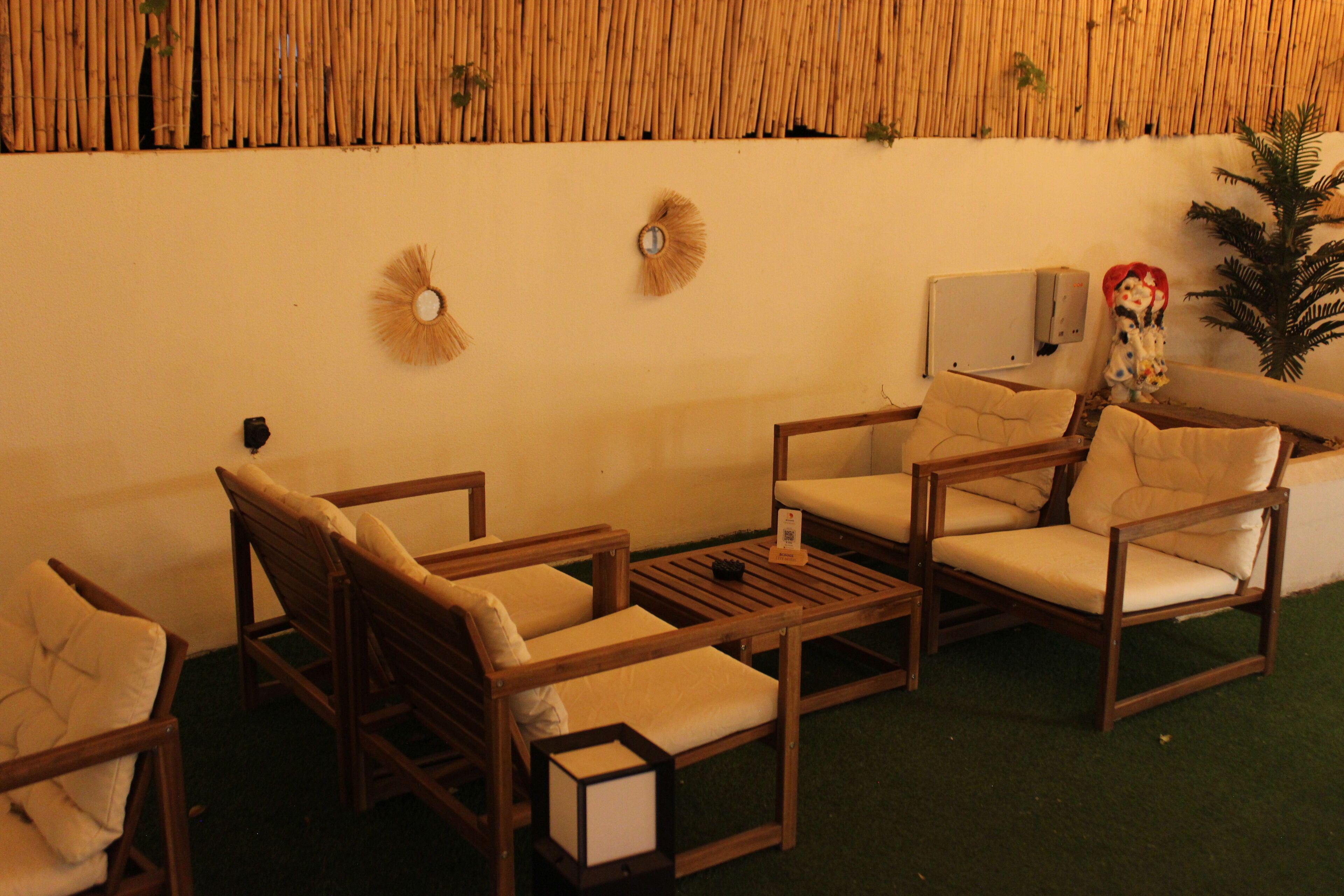 Bonnie City Hotel