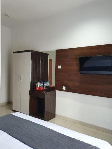 Citrus Park Hotel