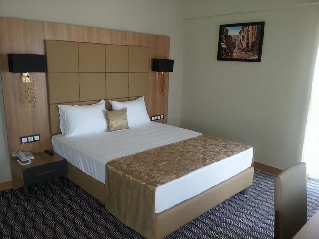 City Live Otel
