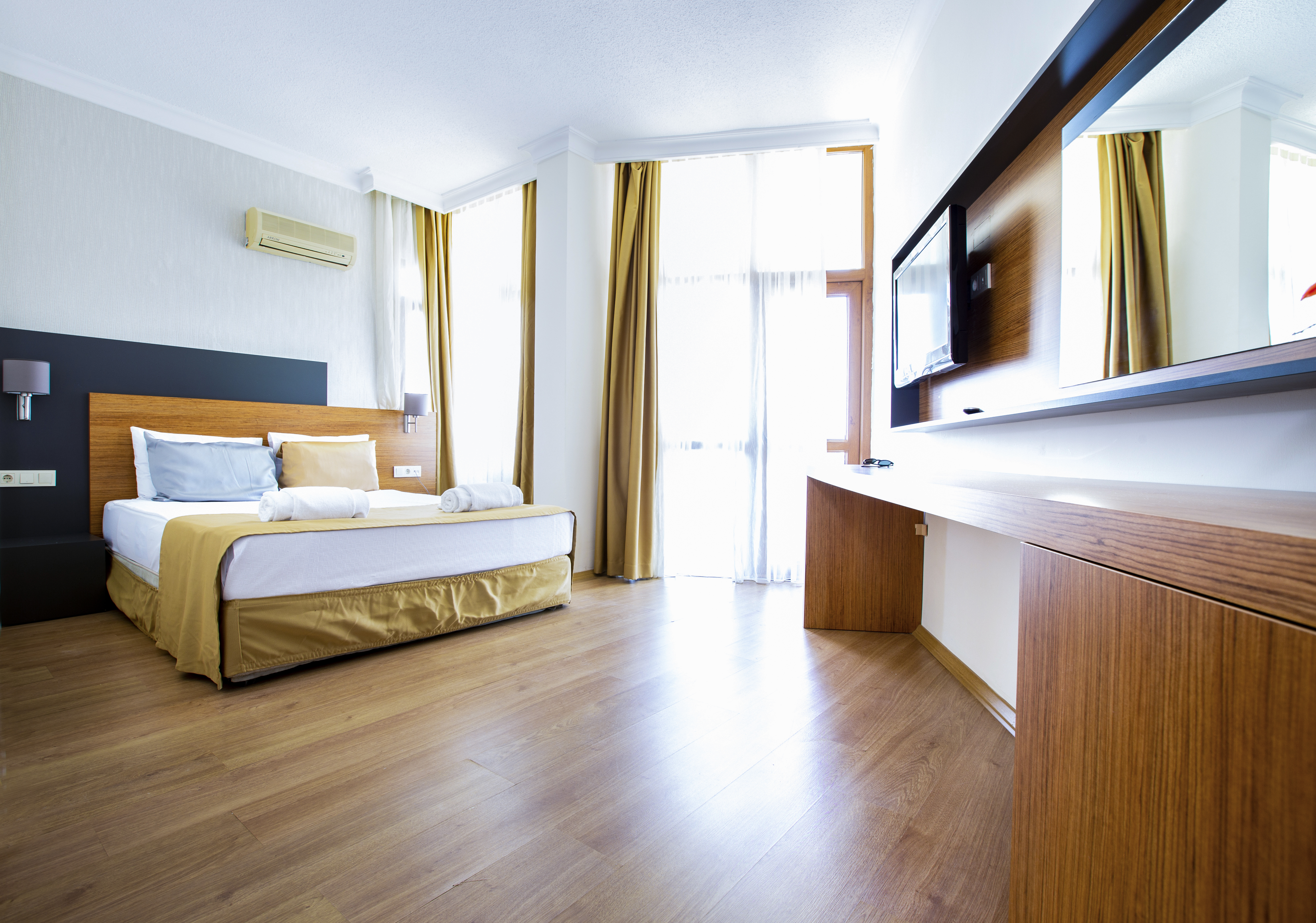 Qinn Hotels