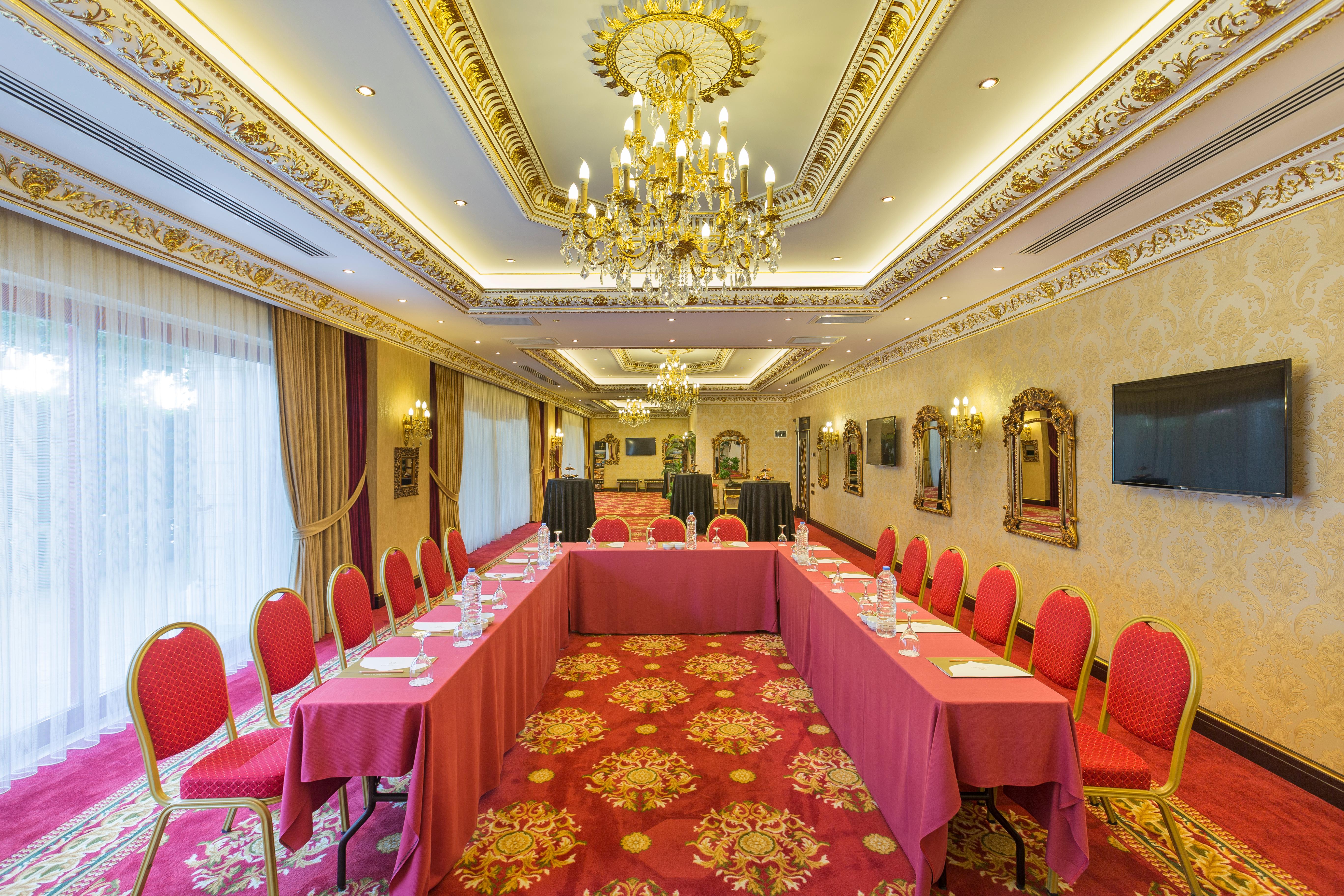 Club Hotel Sera
