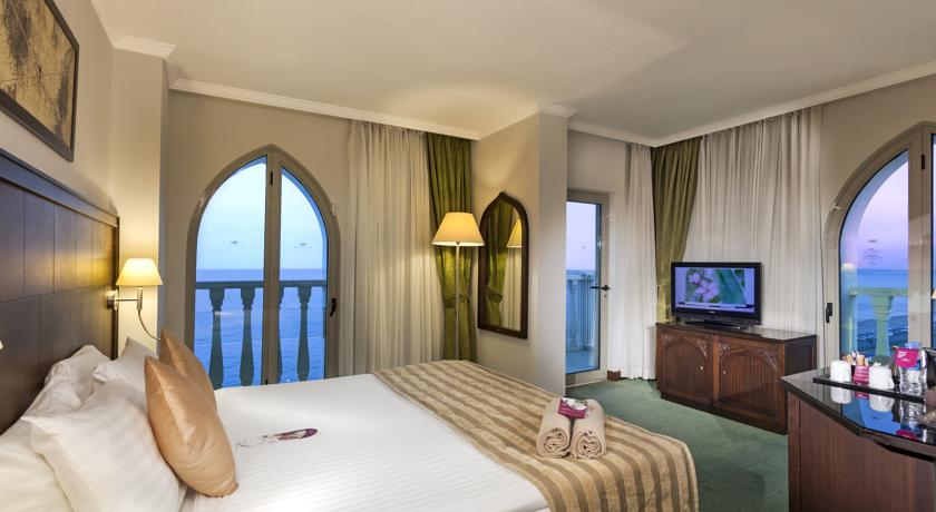 Crowne Plaza Antalya